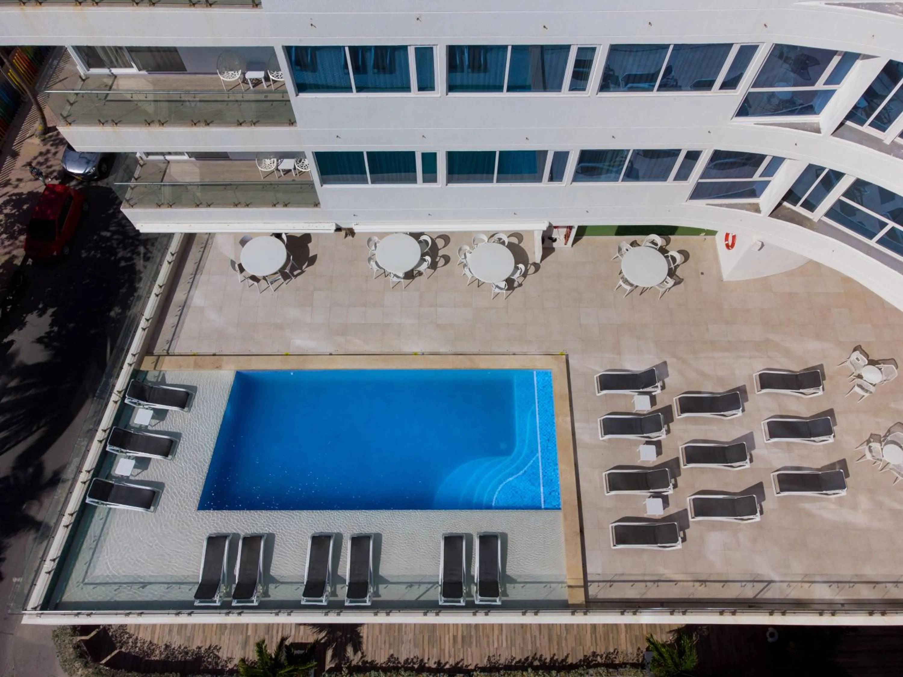 Pool view in Samawi Hotel