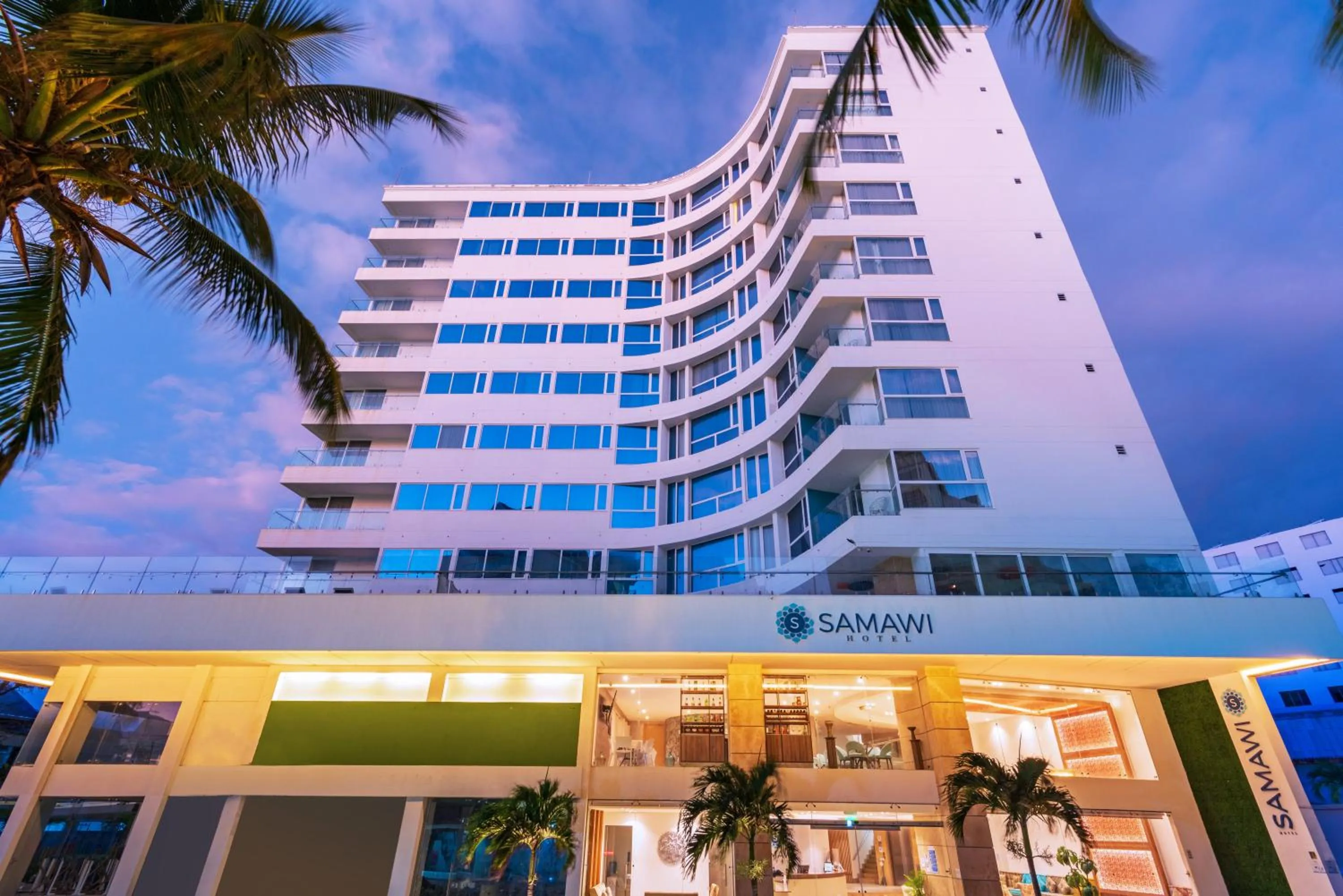 Facade/entrance in Samawi Hotel