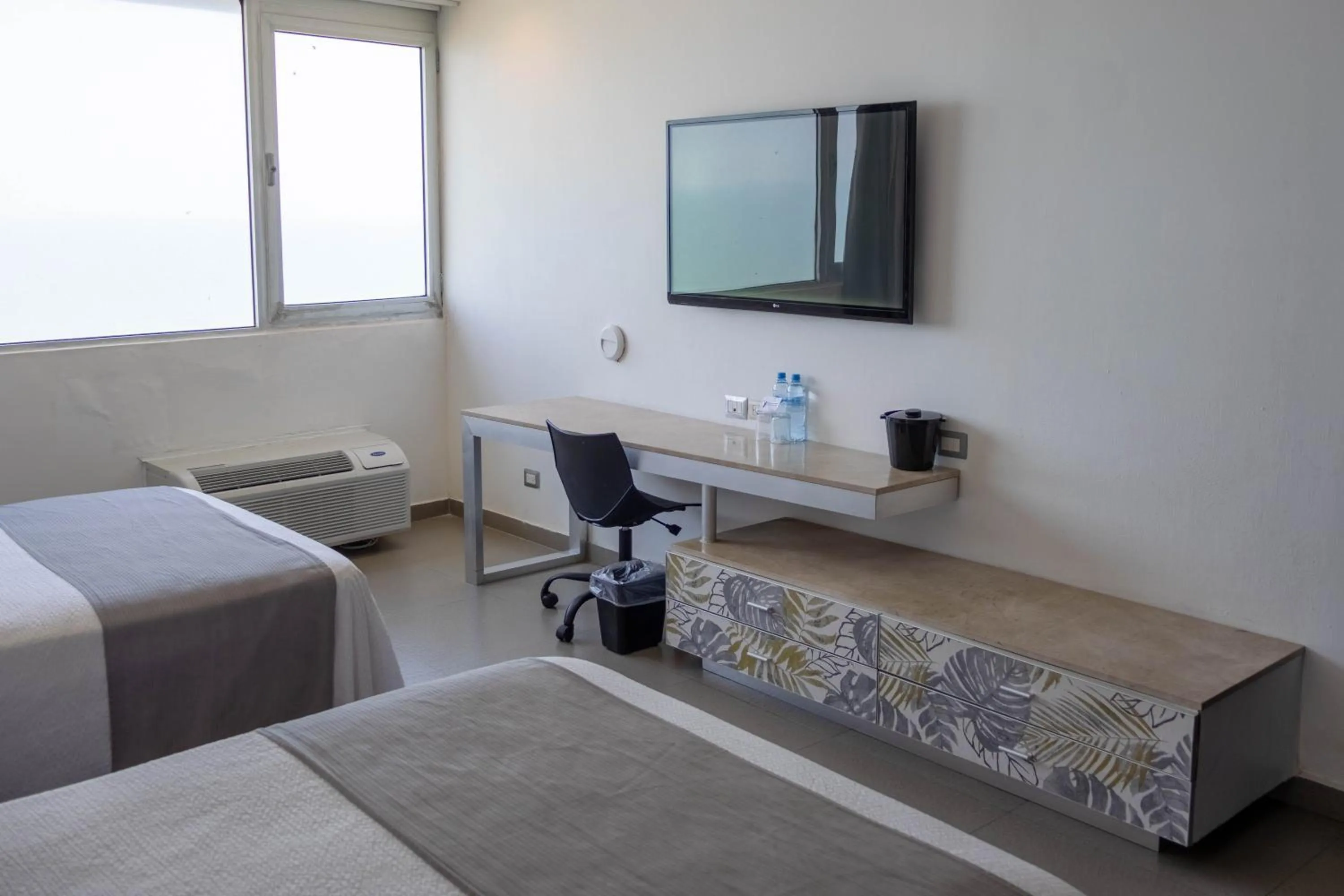 Bedroom, Bed in Hotel Punta Azul