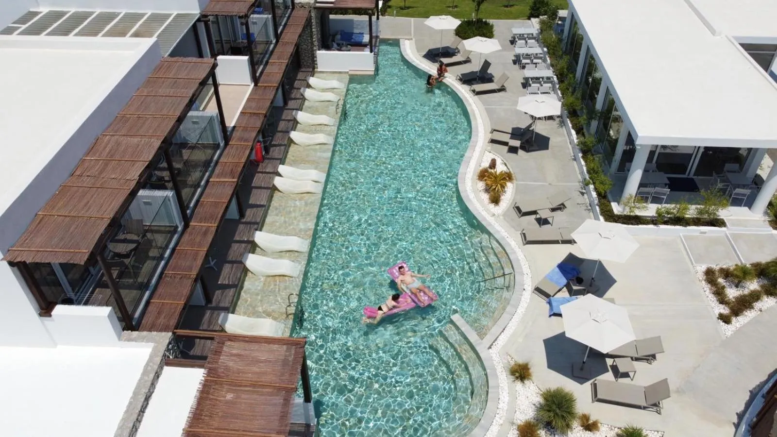 Swimming pool in Nama Retreat