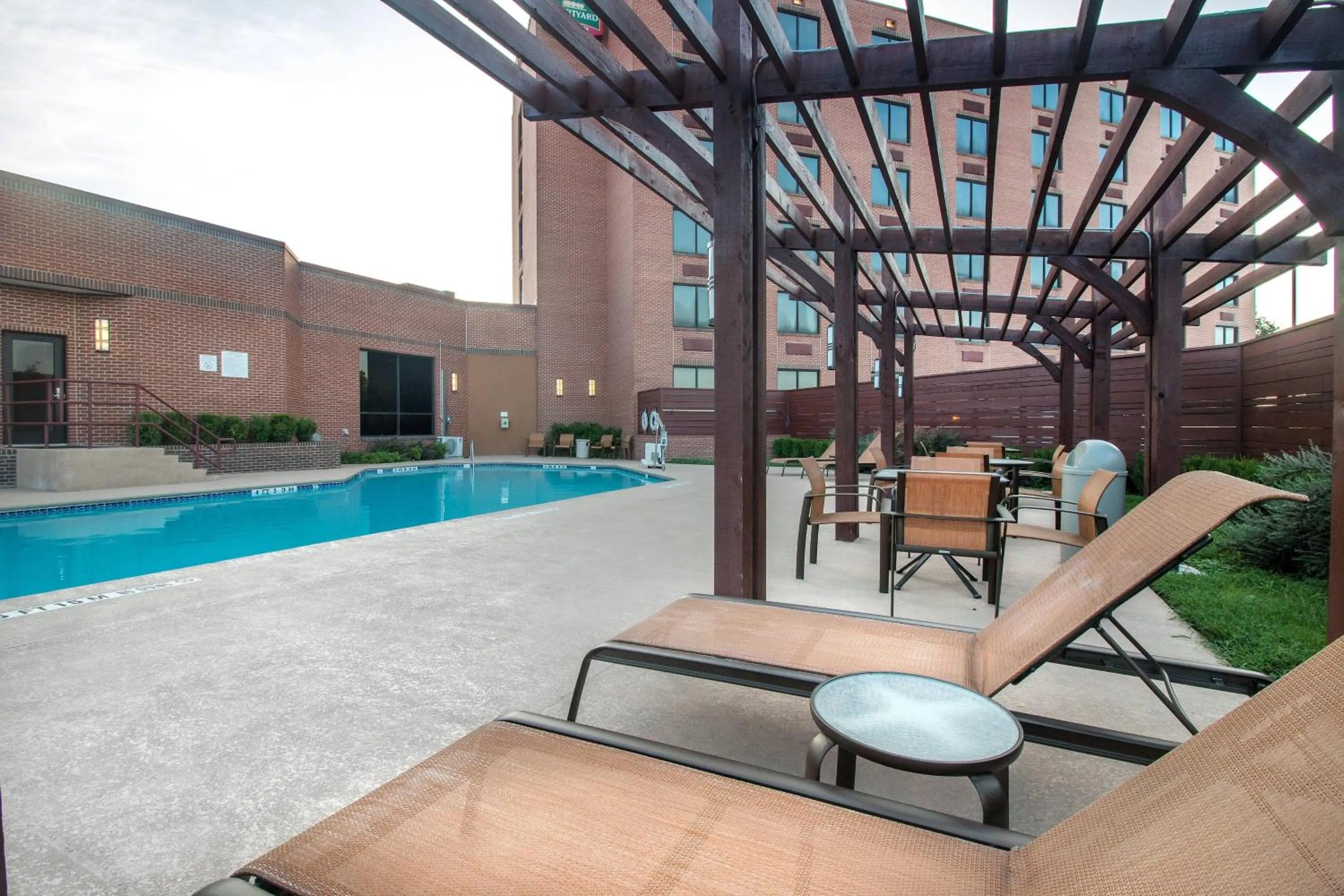 Swimming pool in Courtyard by Marriott Killeen