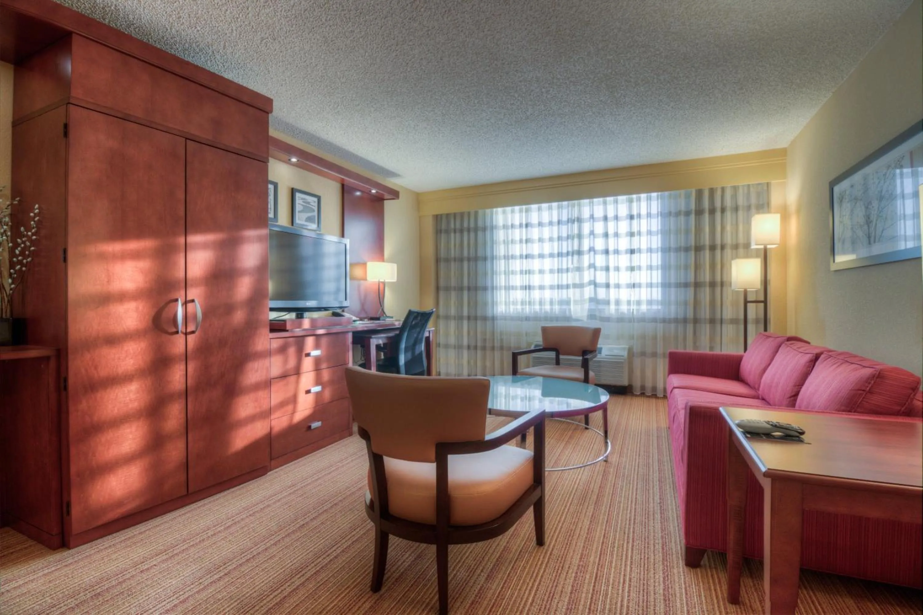 Living room in Courtyard by Marriott Killeen