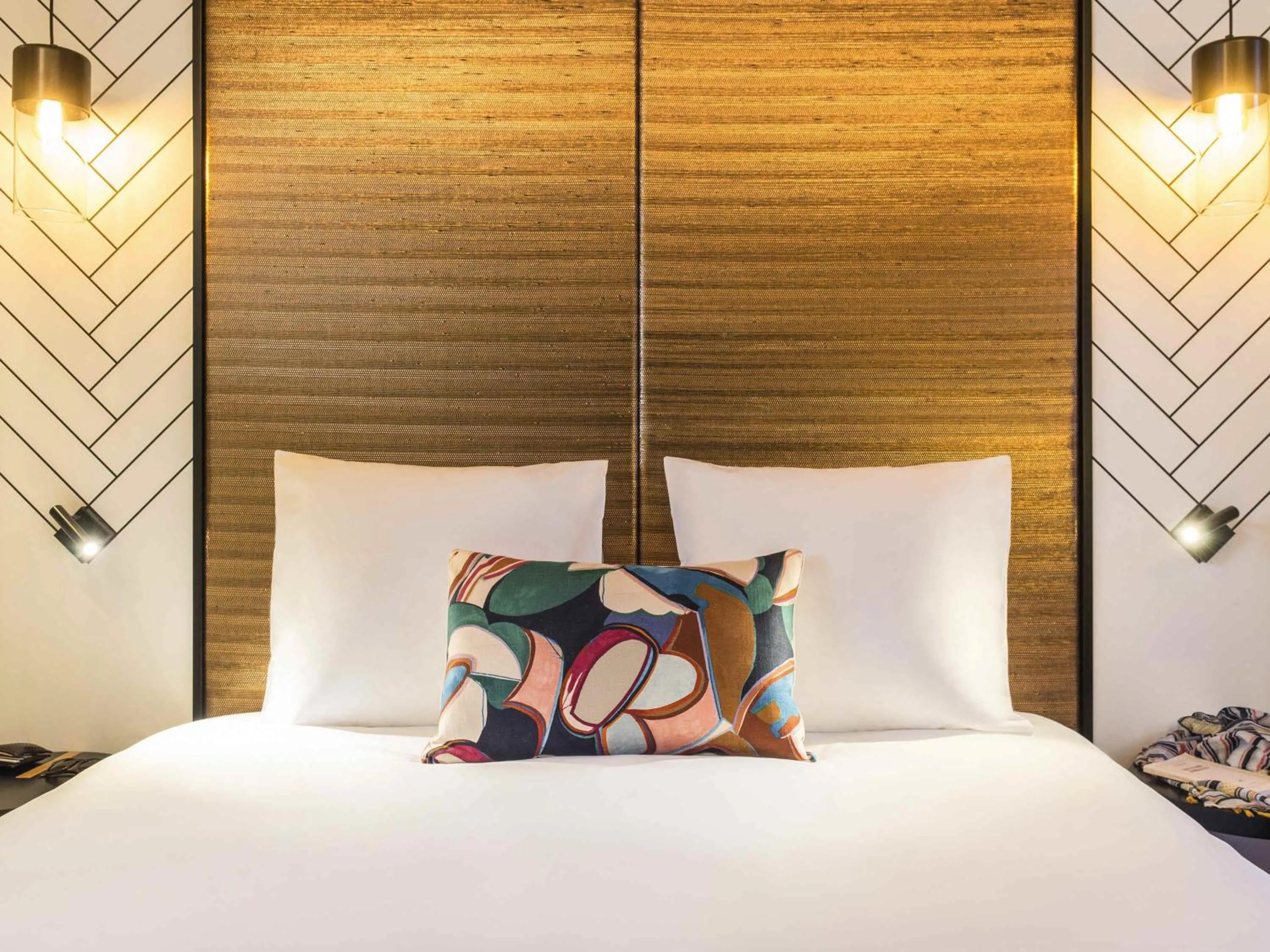 Bedroom, Bed in Mercure Luxembourg Off Kirchberg