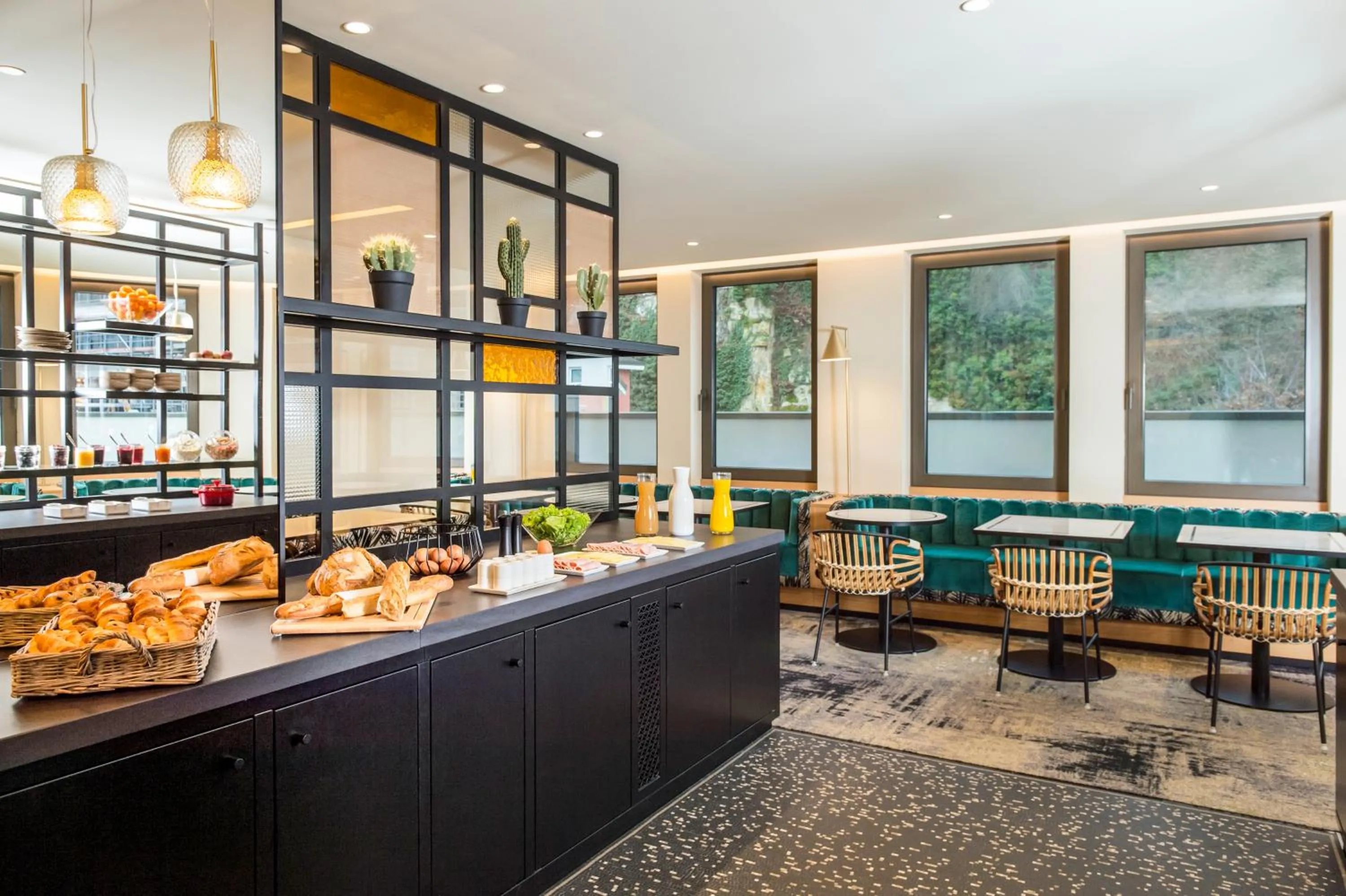 Food and drinks in Mercure Luxembourg Off Kirchberg