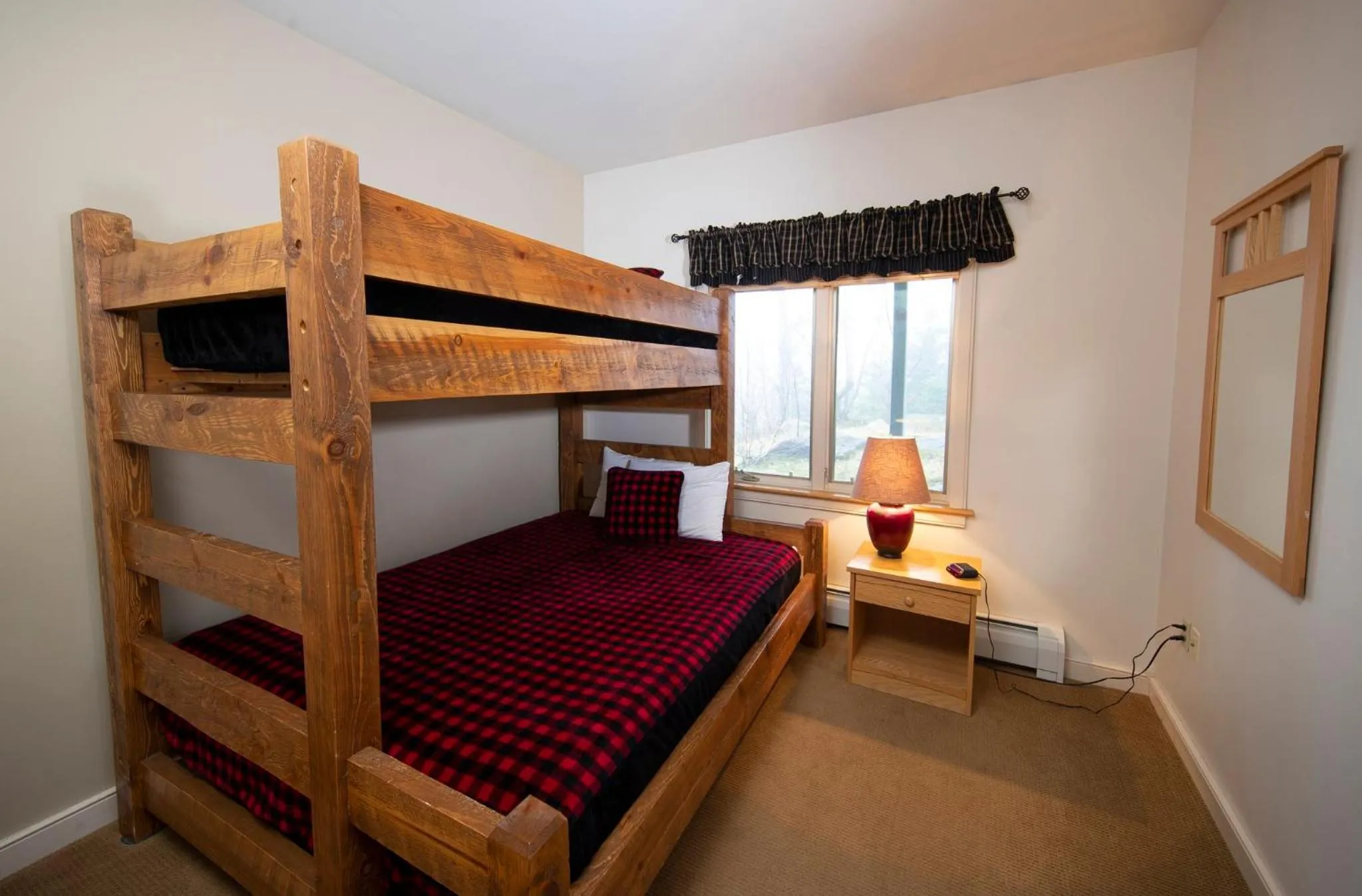 Photo of the whole room, Bed in Solitude Village at Okemo