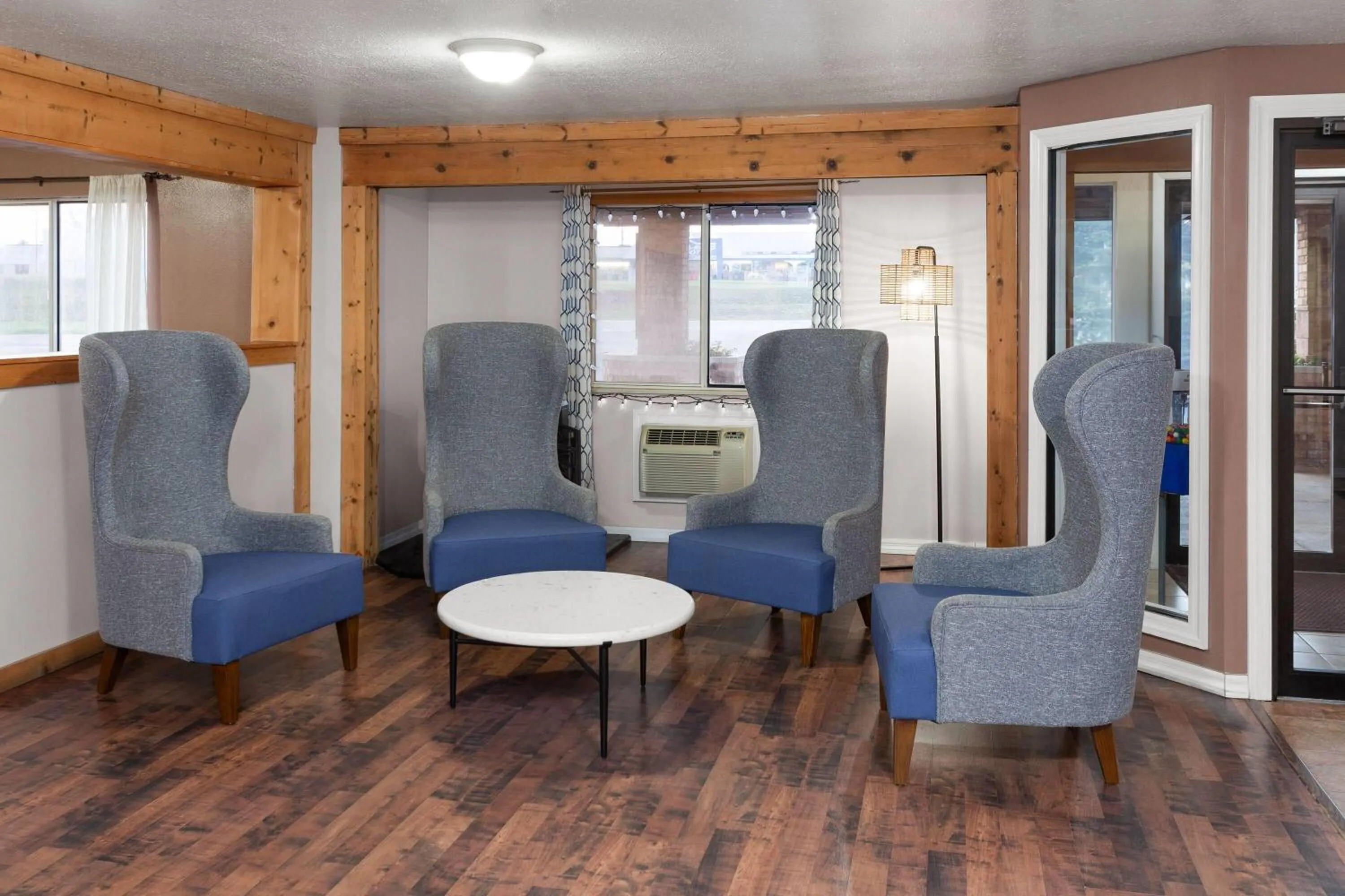 Lobby or reception in Baymont by Wyndham Manistee