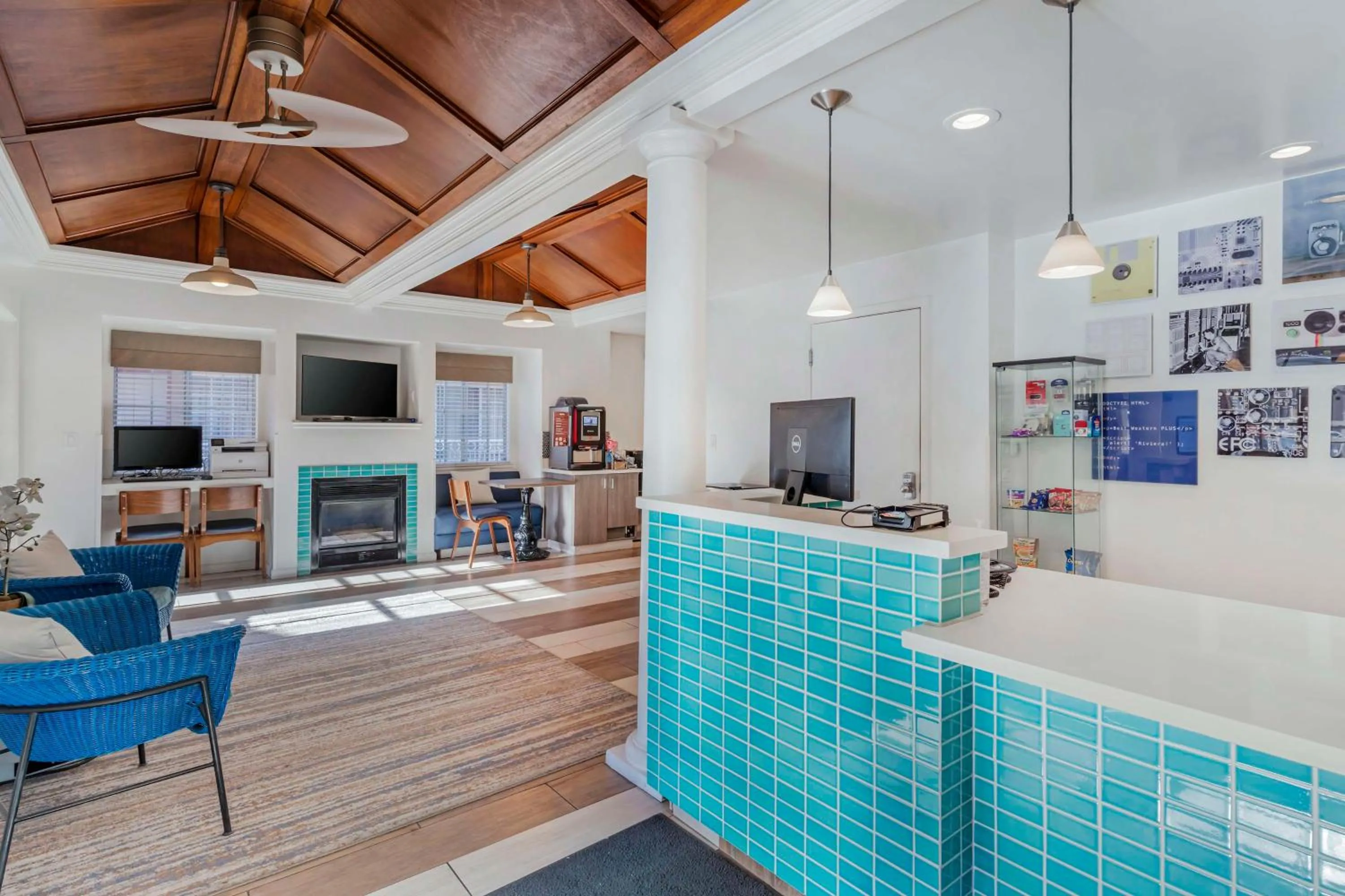 Lobby or reception in Best Western Plus Riviera