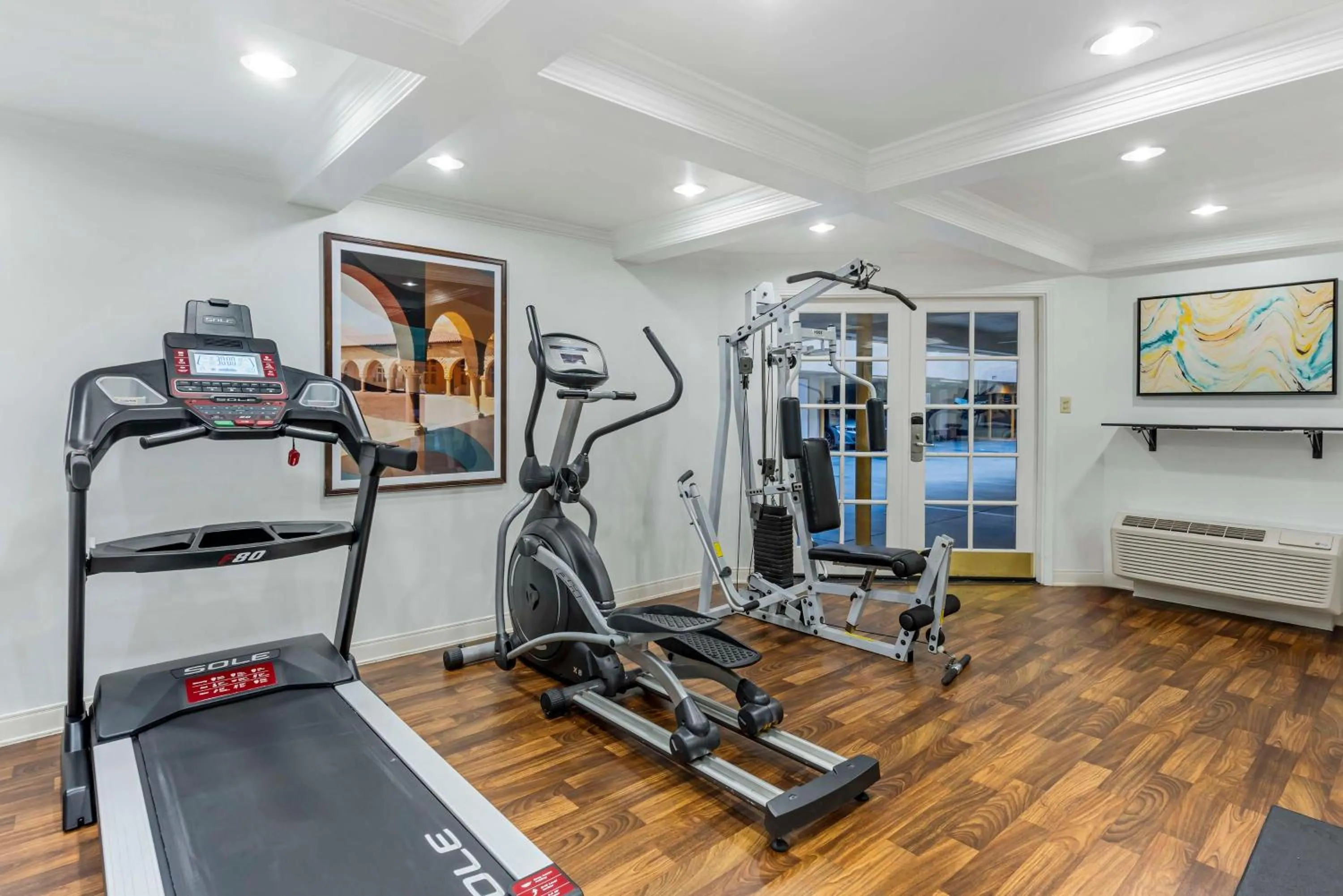 Fitness centre/facilities in Best Western Plus Riviera