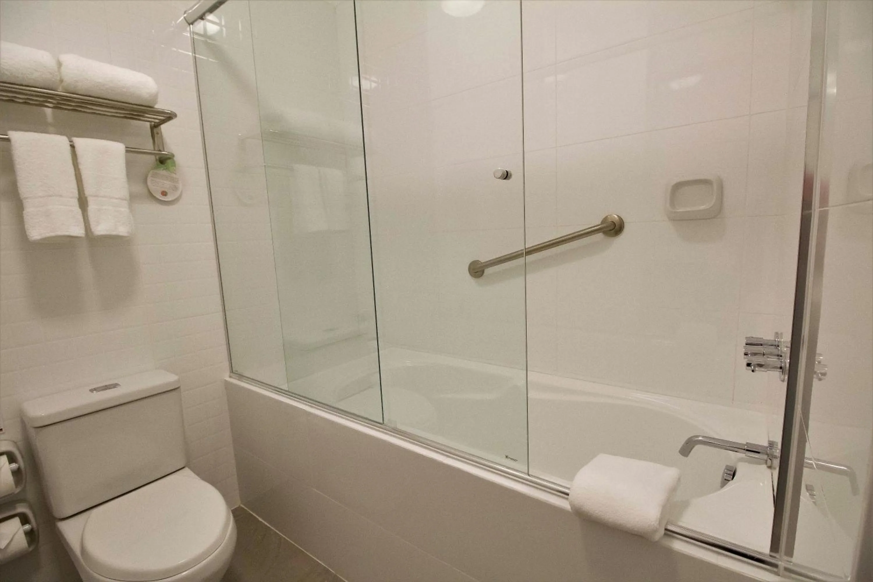 Bathroom in Tierra Viva Miraflores Centro