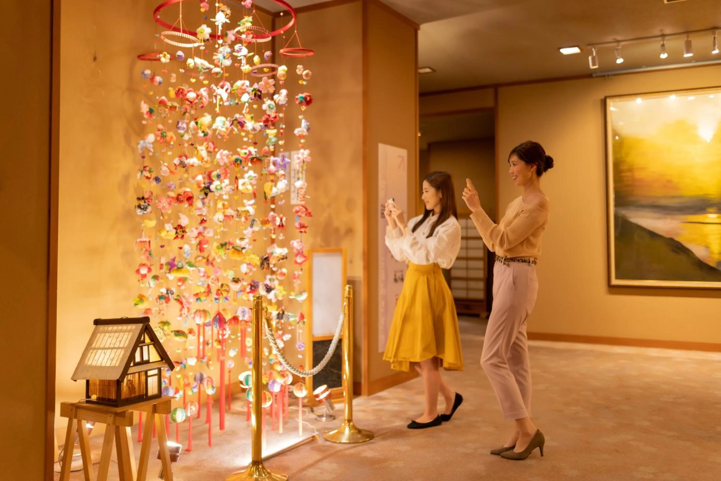 Communal lounge/ TV room in Hotel Hoho "A hotel overlooking the Echigo Plain and the Yahiko mountain range" formerly Hotel Oohashi Yakata-no-Yu