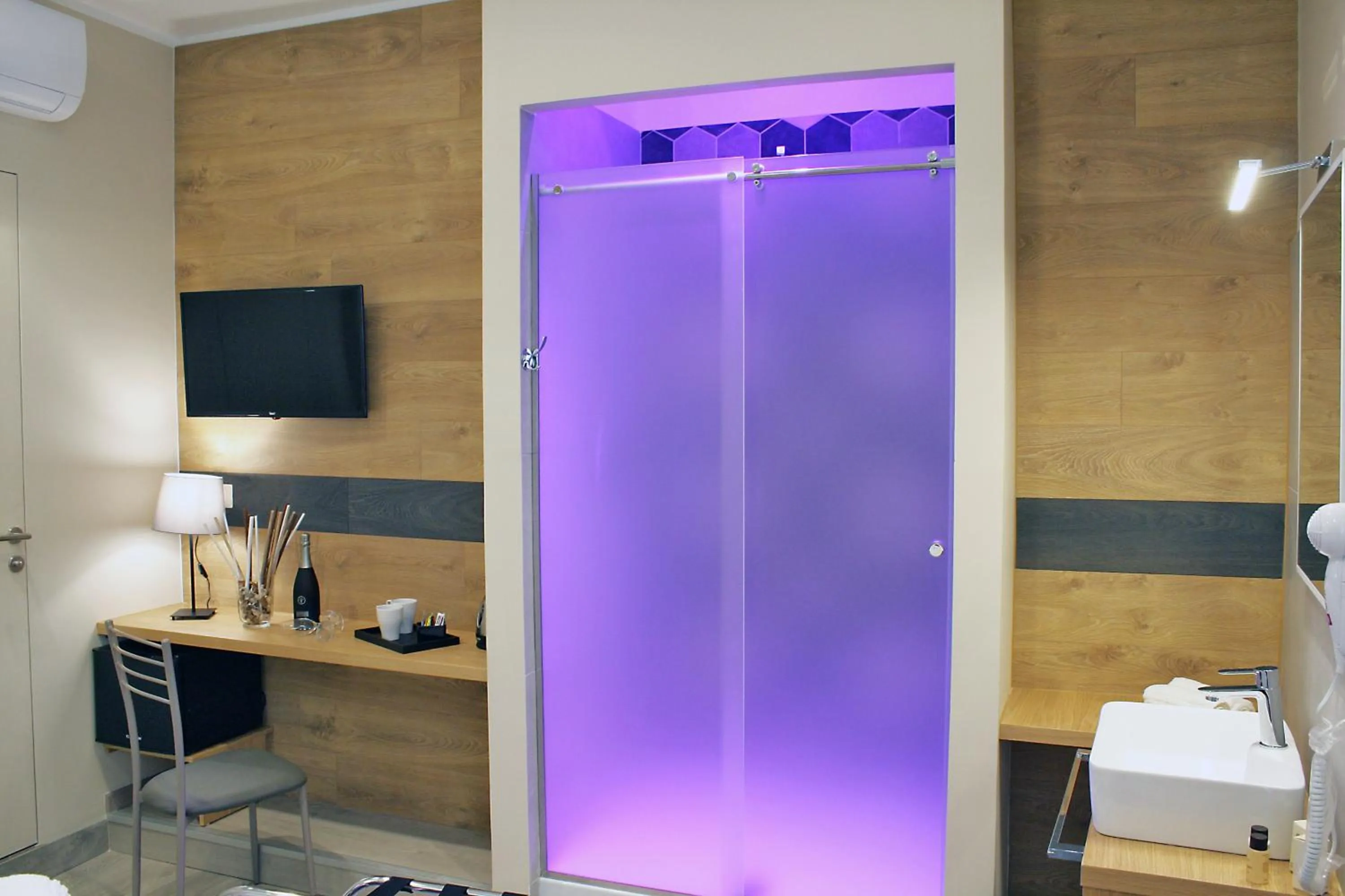 TV and multimedia in QuiSiSta