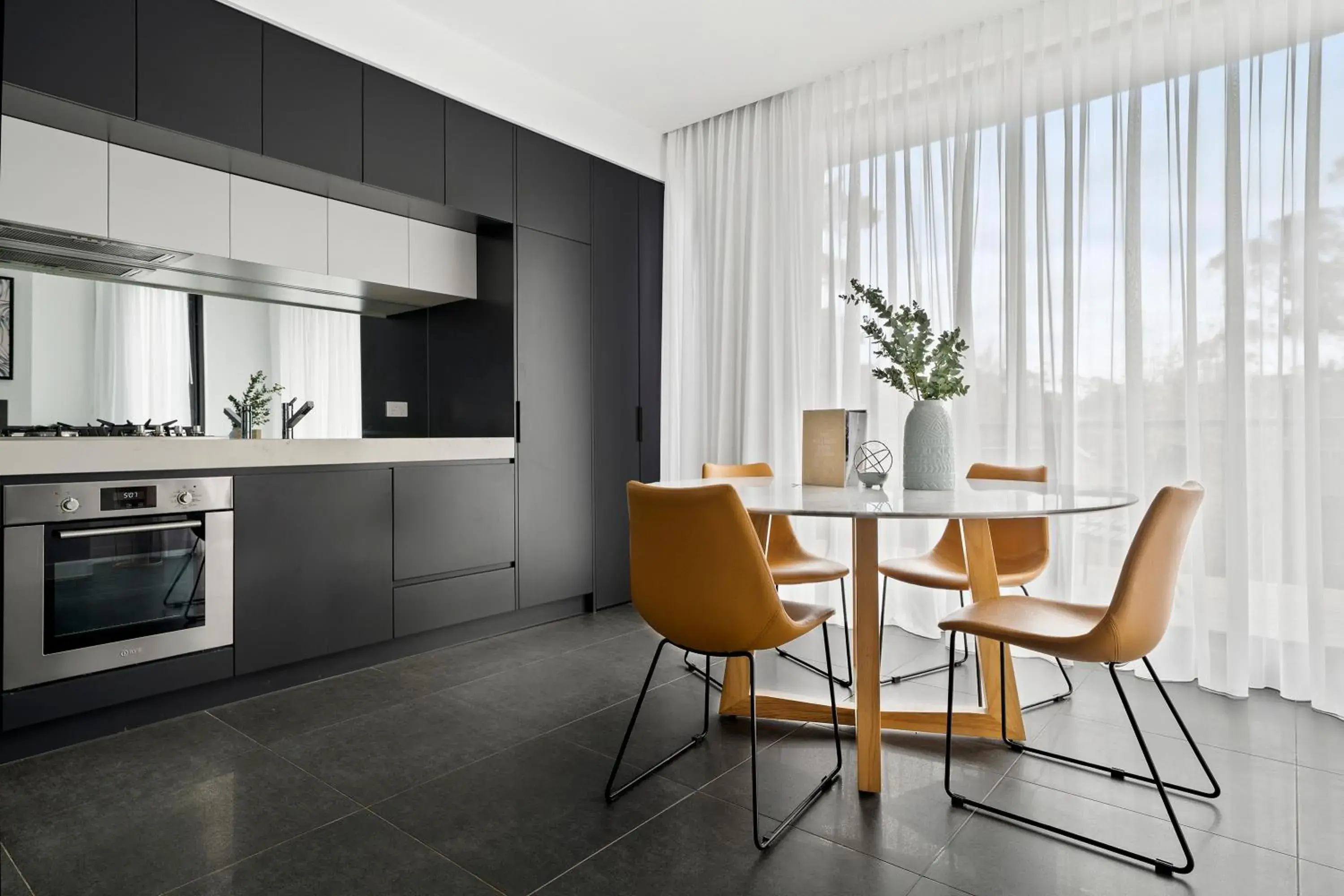 Escape Suite in Hepburn Bathhouse & Spa Villas Escape Suite in Hepburn Bathhouse & Spa Villas