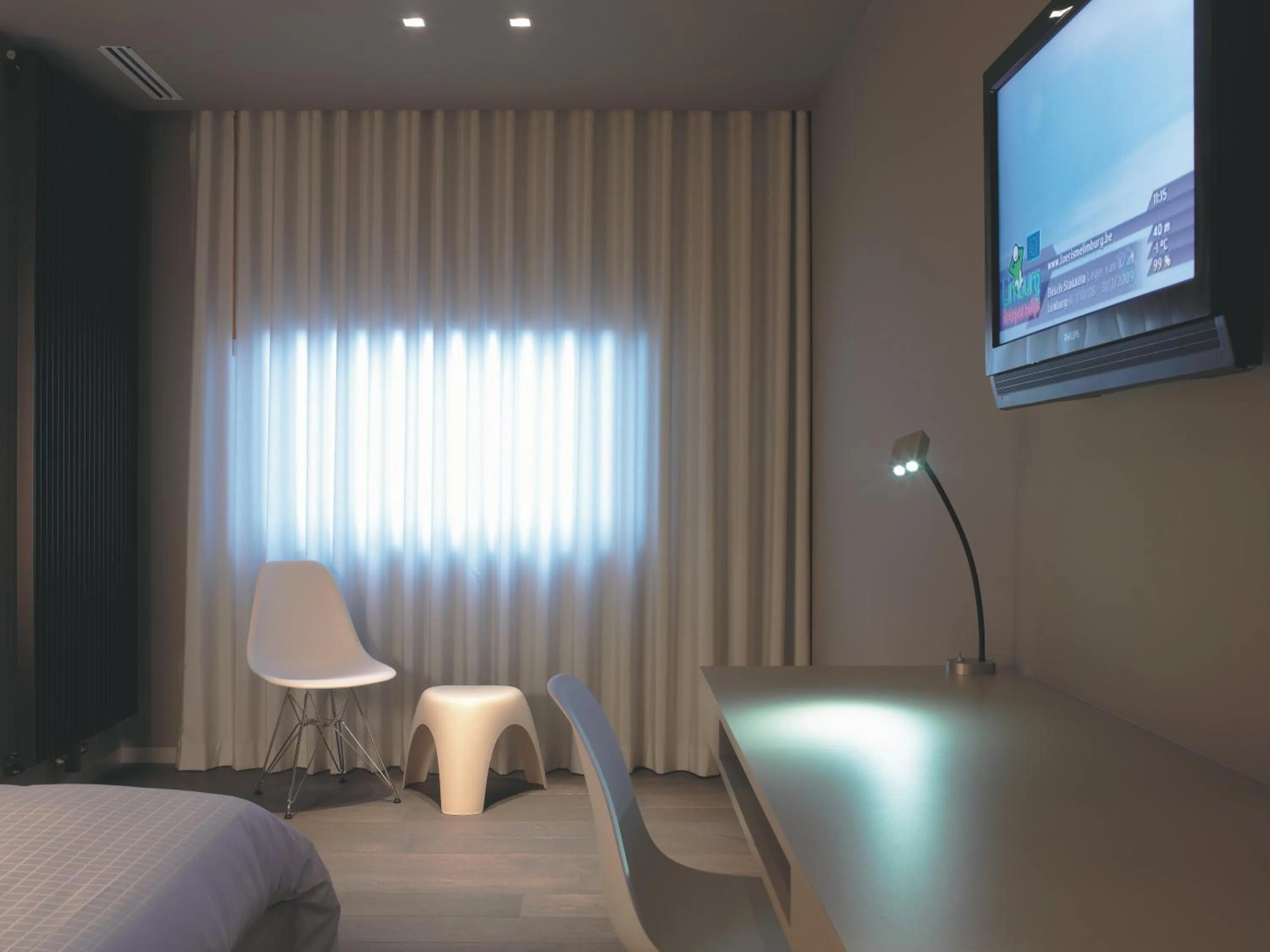 Seating area in Hotel Shamrock