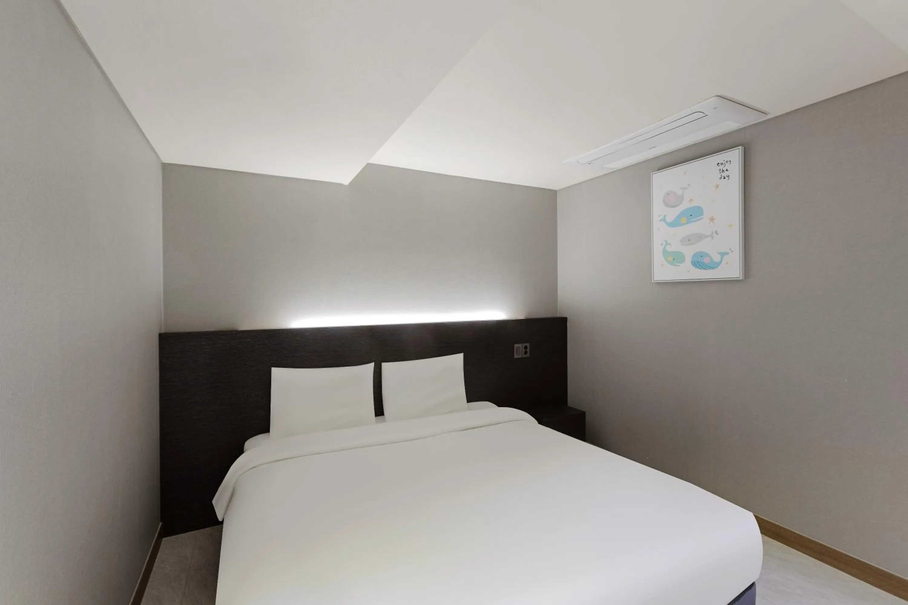 Bedroom, Bed in Sun Cloud Hotel