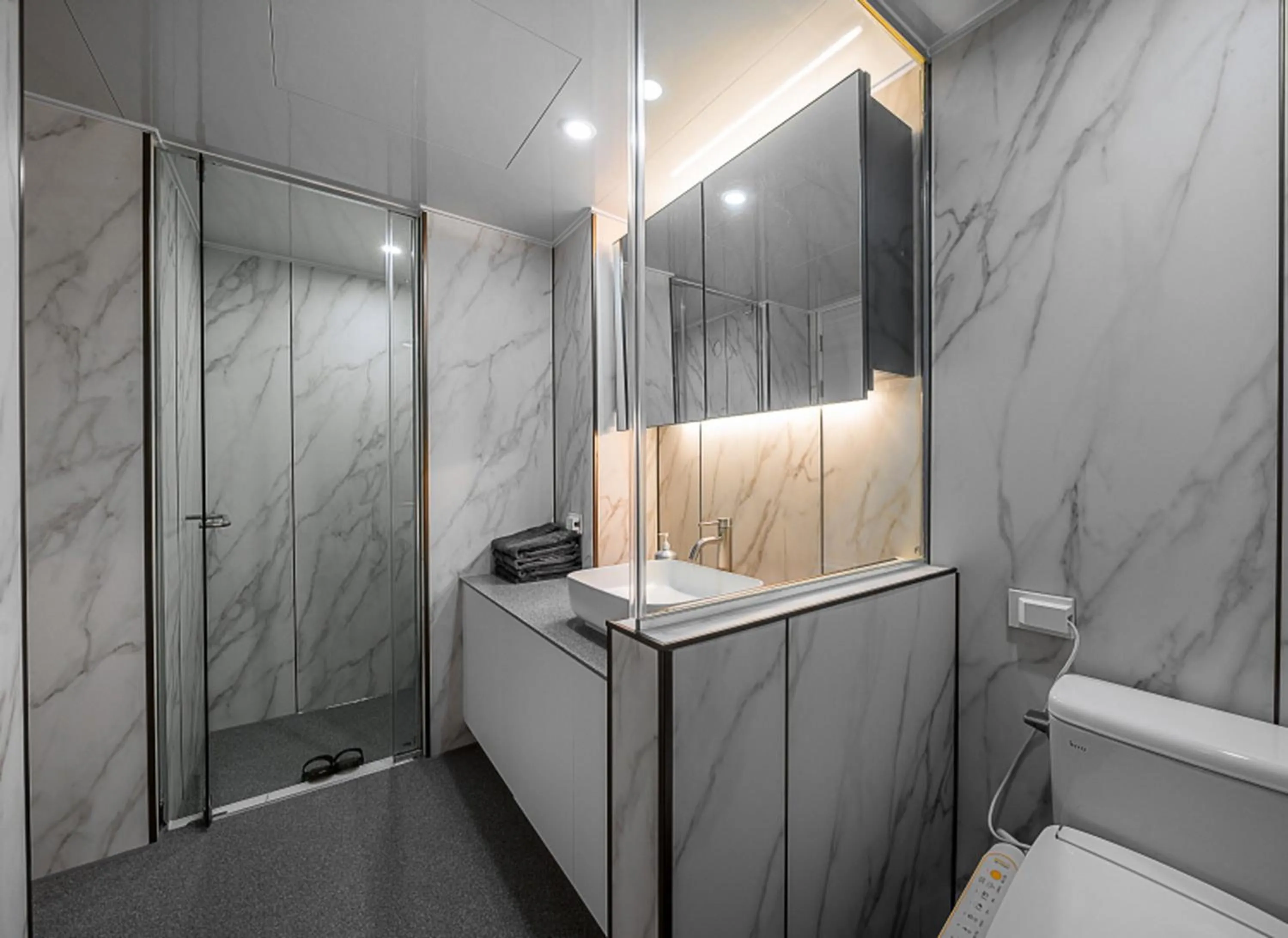 Bathroom in Sun Cloud Hotel