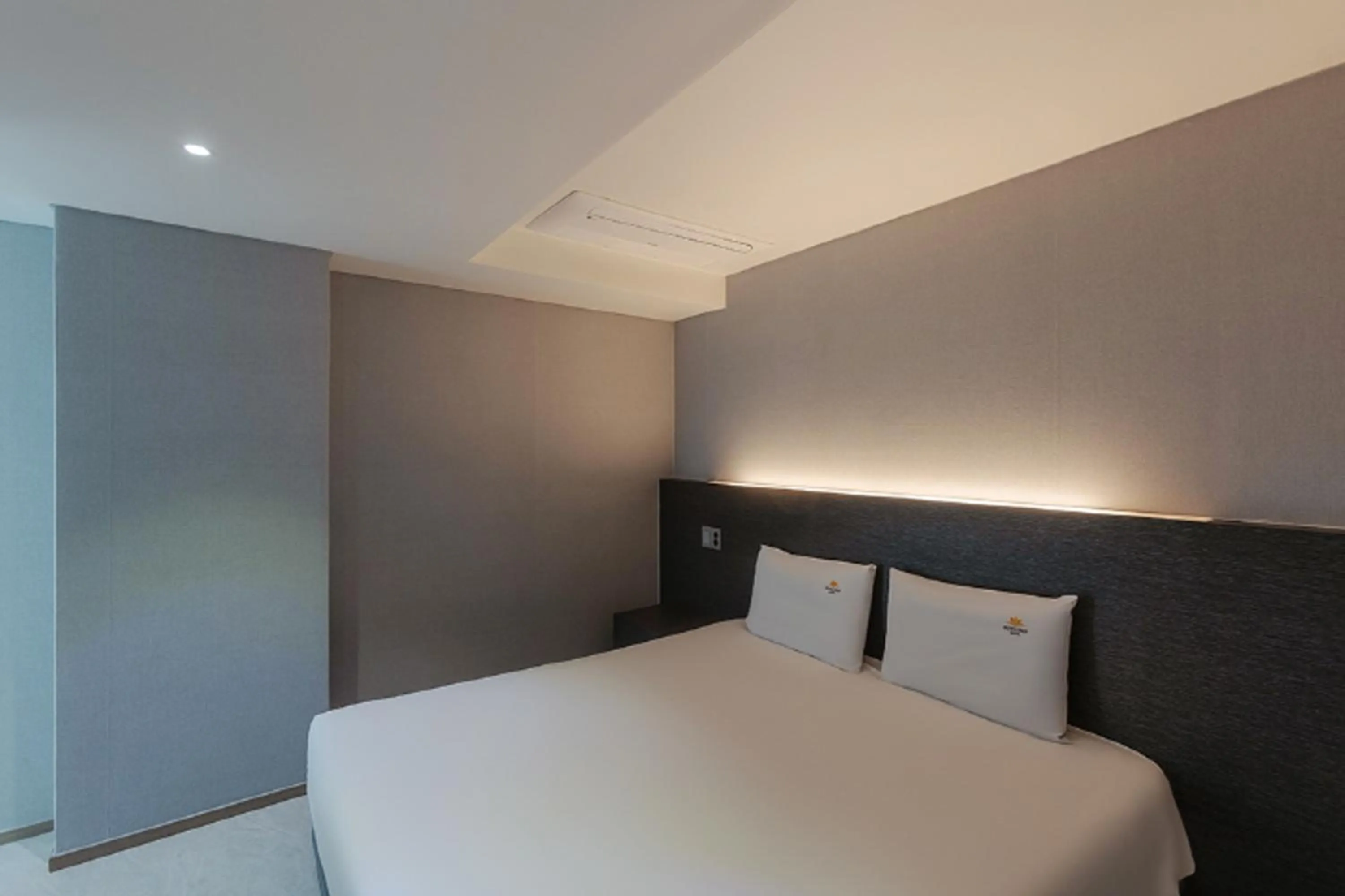 Bedroom, Bed in Sun Cloud Hotel