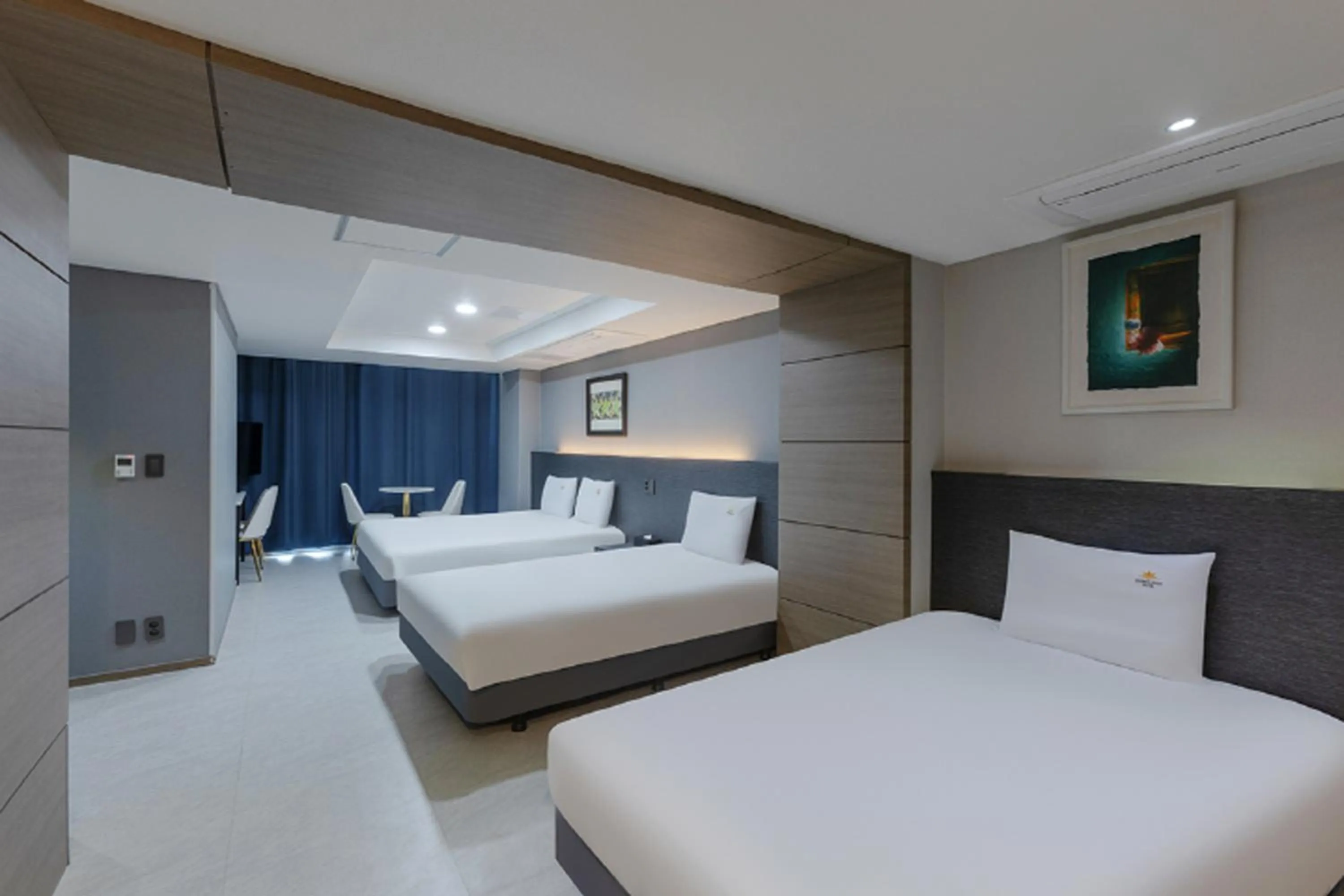 Bed in Sun Cloud Hotel