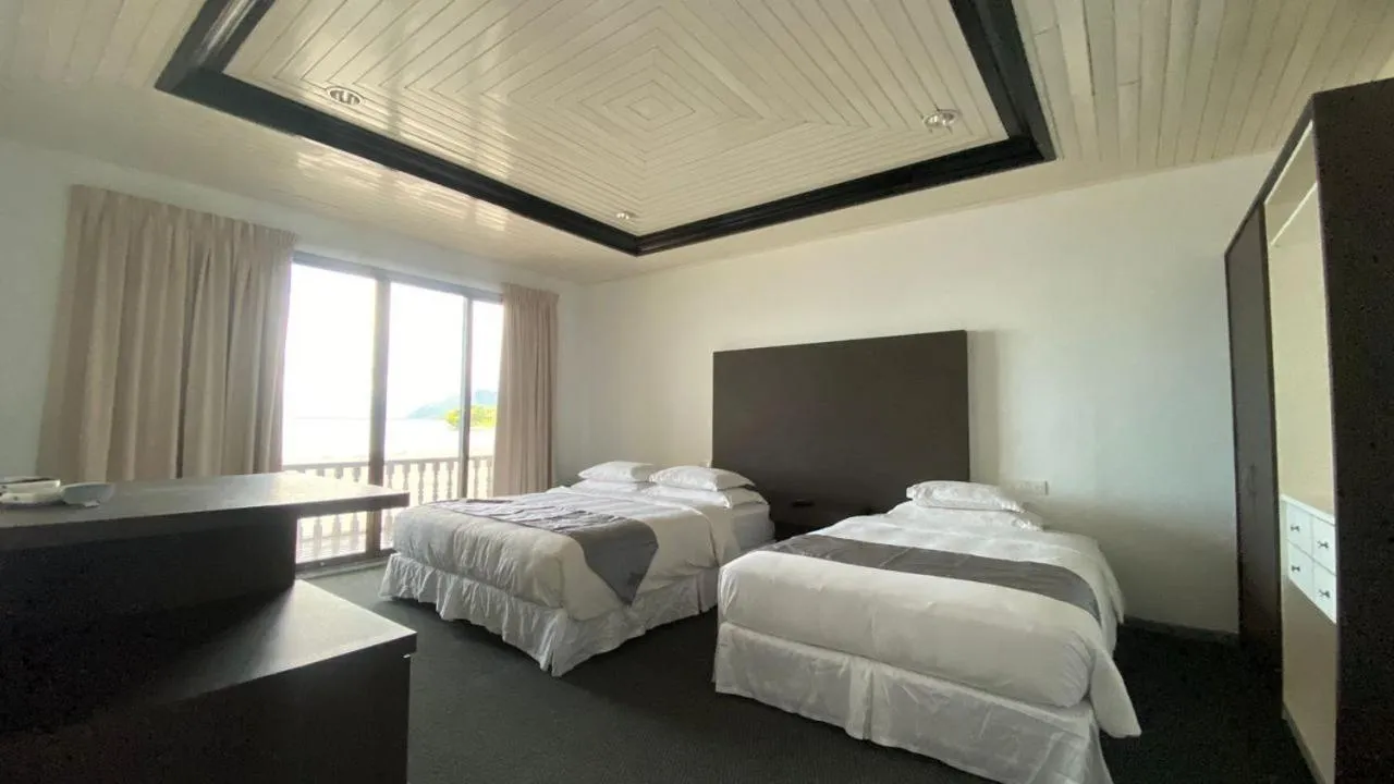 Bedroom, Bed in Century Langkasuka Resort Langkawi