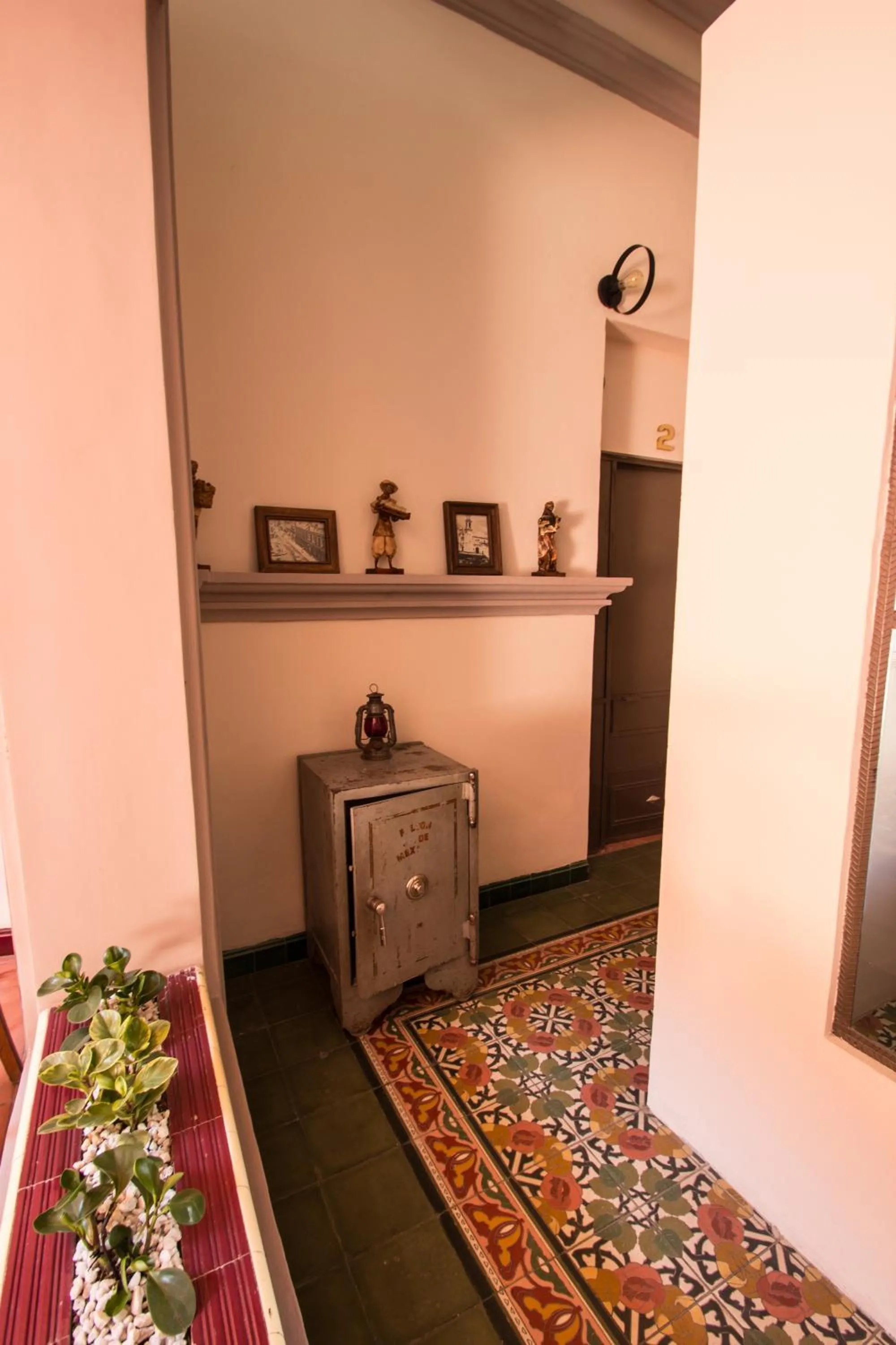 Decorative detail in Casa de Juan Hostal