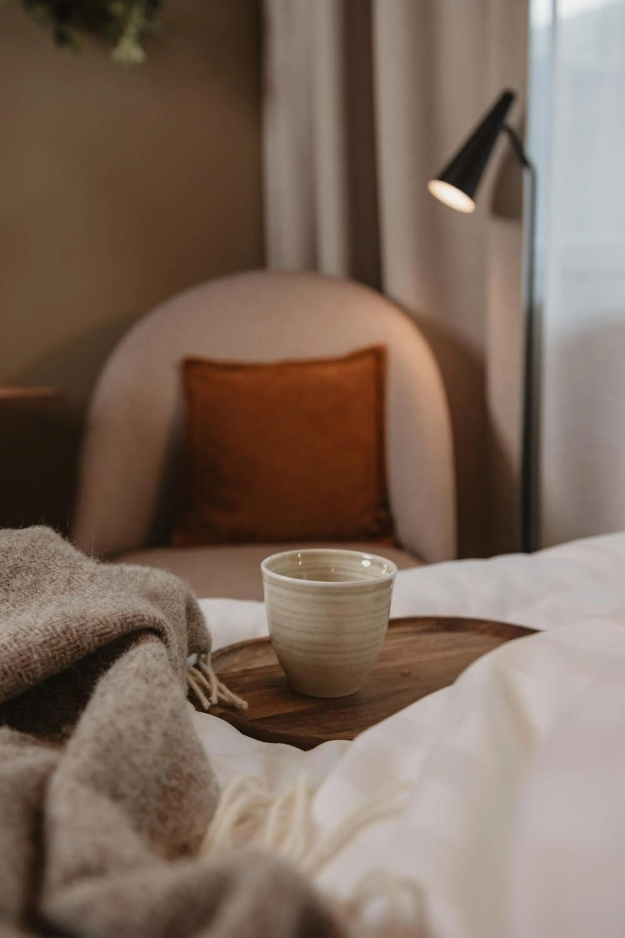 Bed in Home Hotel Mektagonen