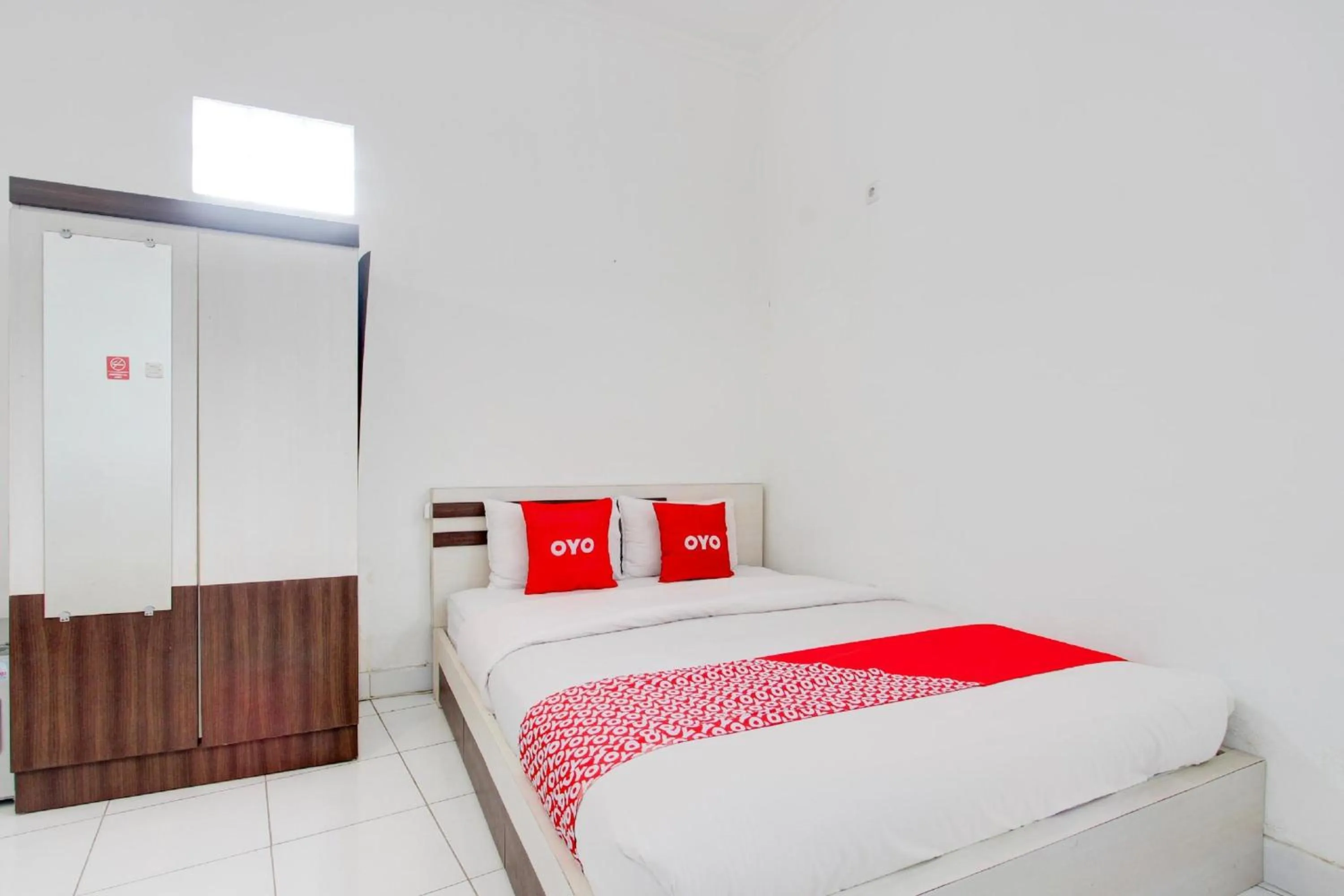 Bedroom, Bed in Hotel O Wisma Arya 2