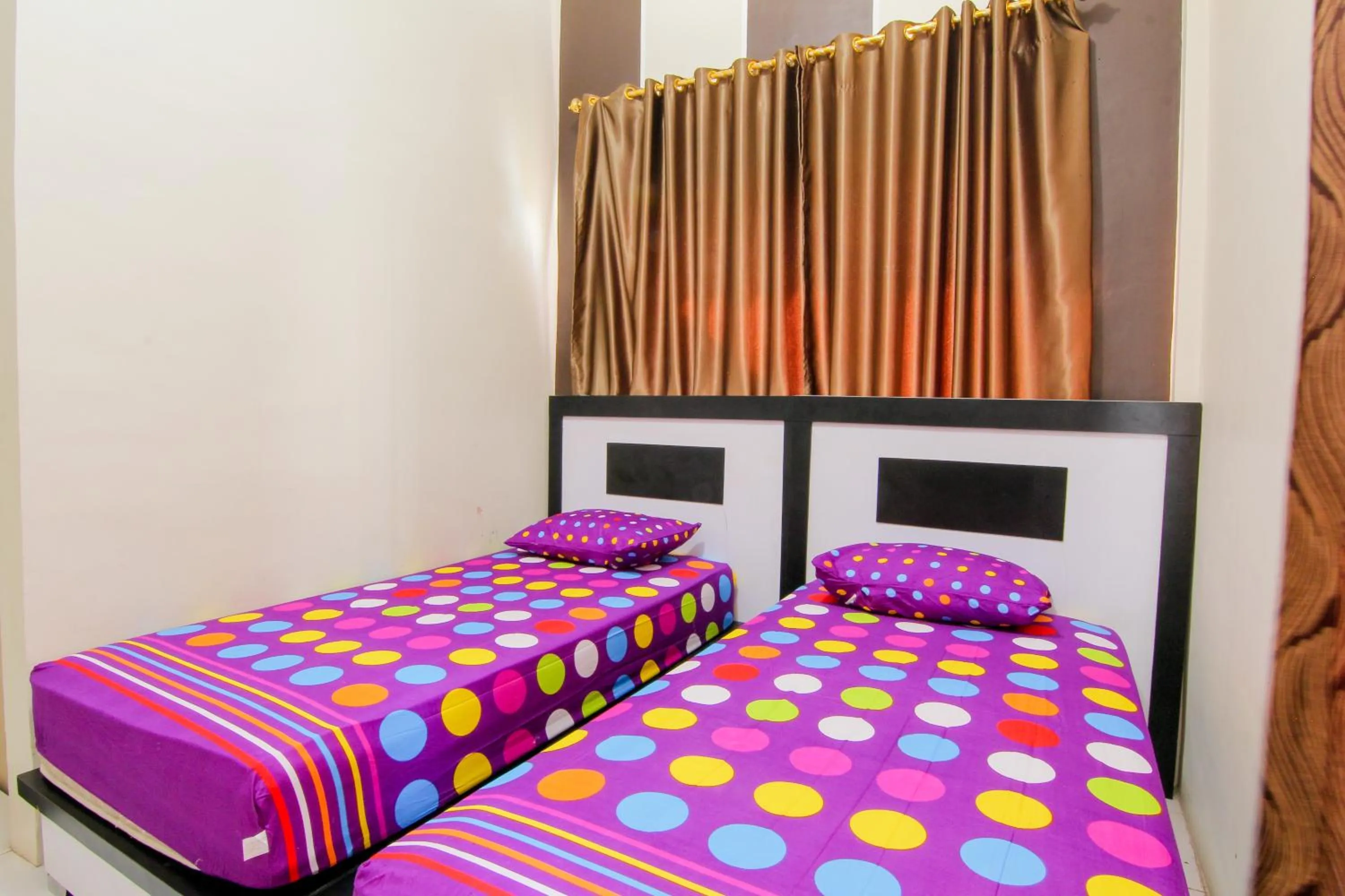 Bed in Trans Bandara Residence