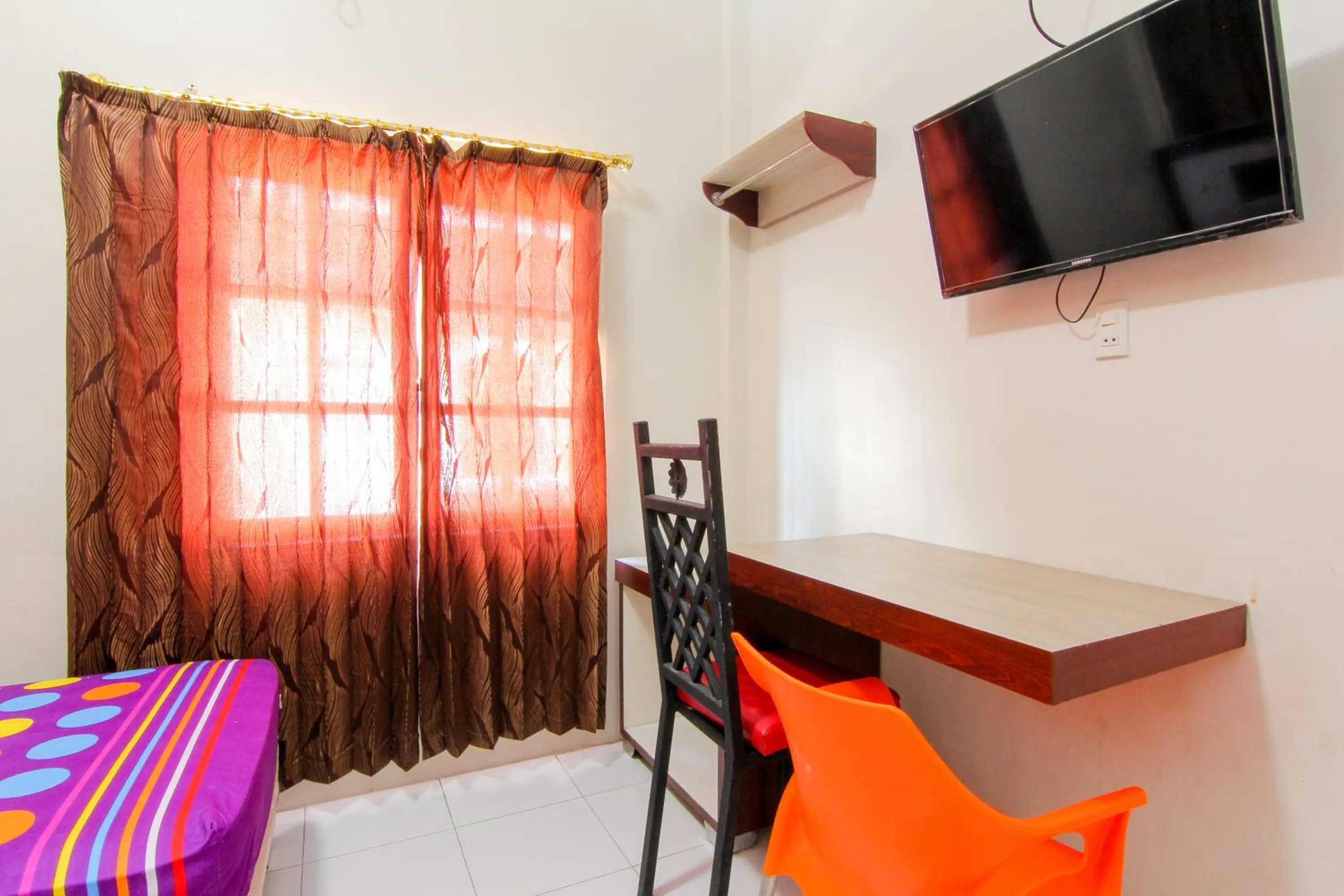 TV and multimedia, Bed in Trans Bandara Residence