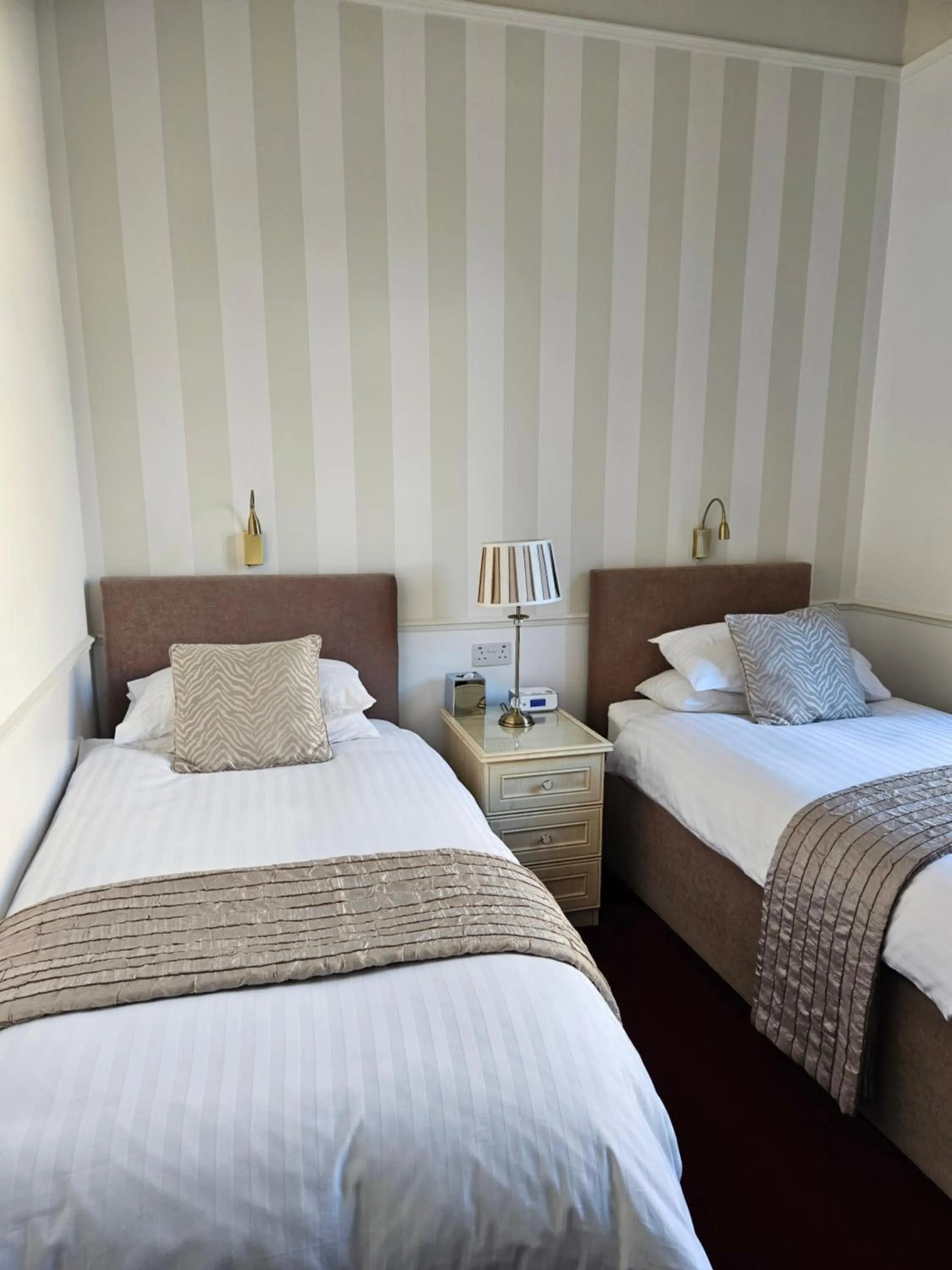 Bedroom, Bed in Highfield Guest House