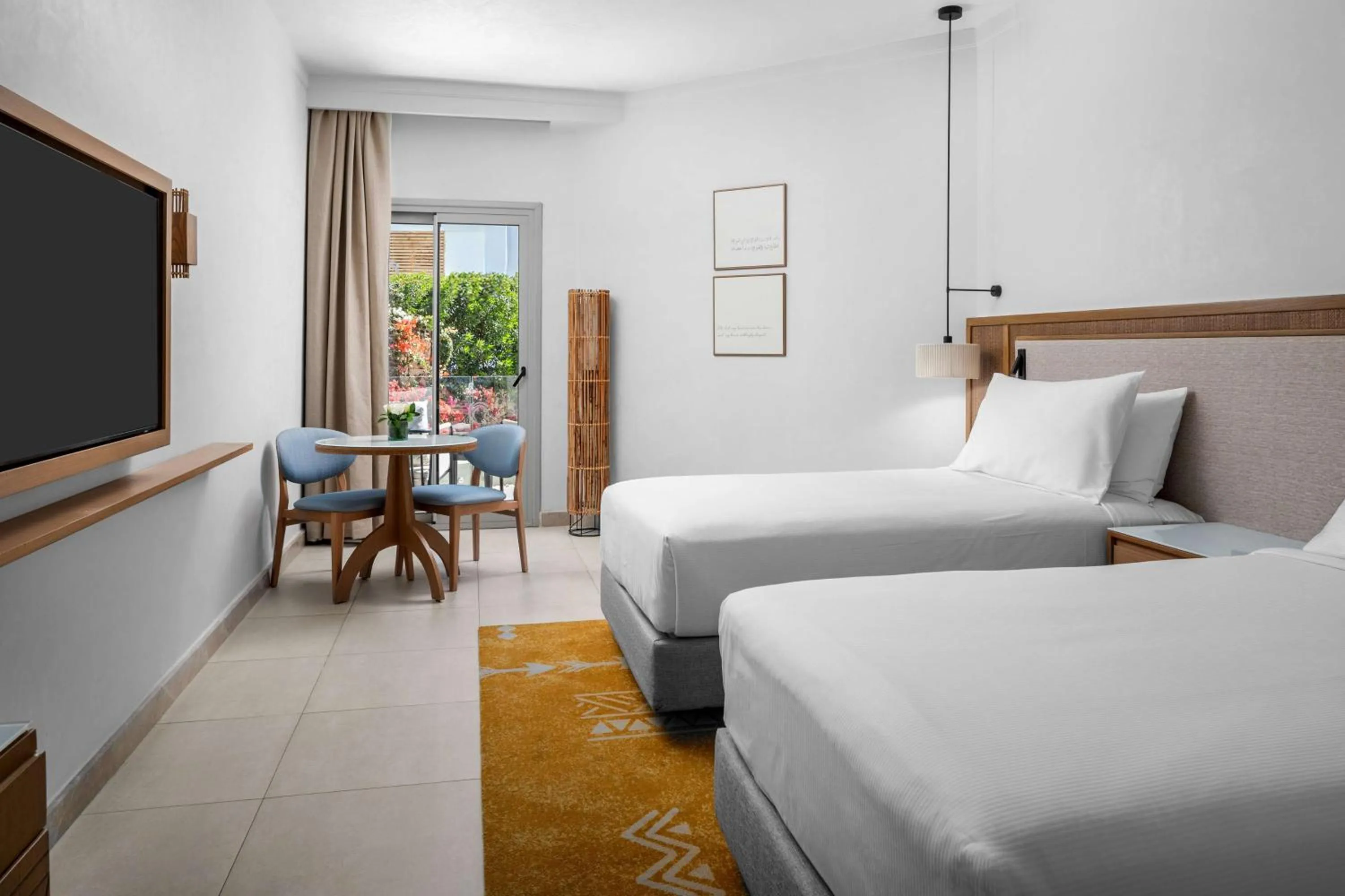 Bed in DoubleTree by Hilton Sharks Bay Resort