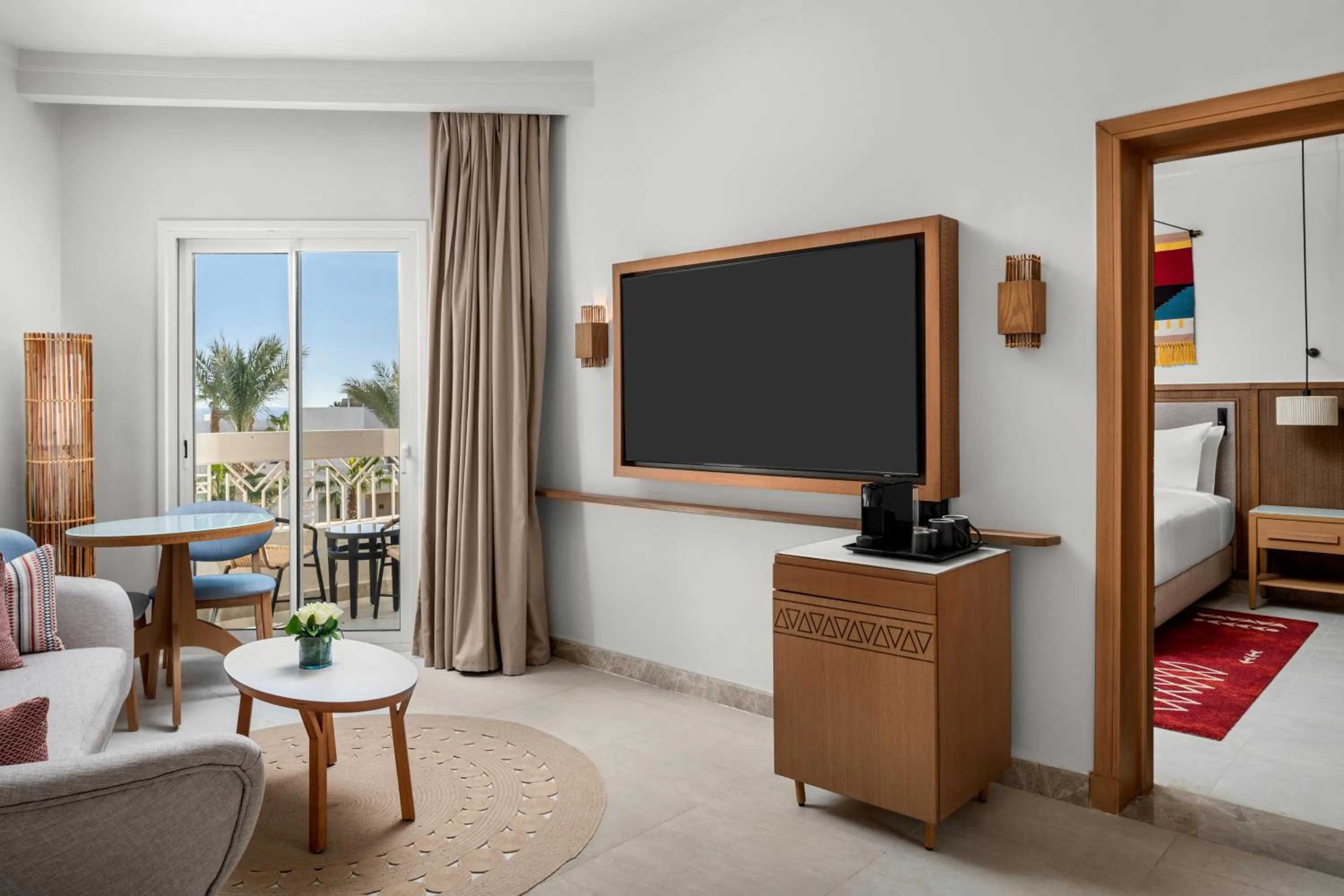 Bed in DoubleTree by Hilton Sharks Bay Resort