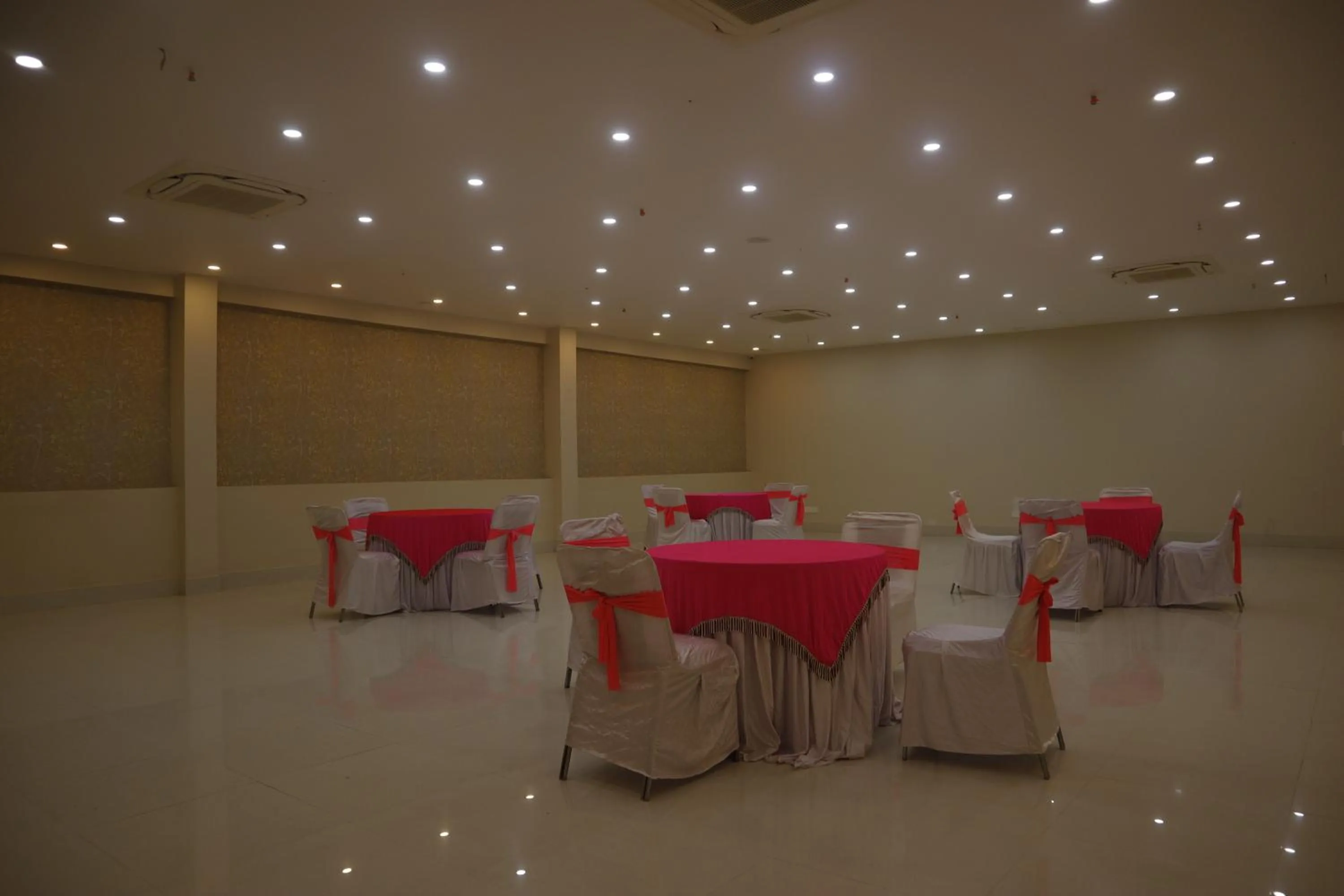 Property building in Hotel Nilay Residency