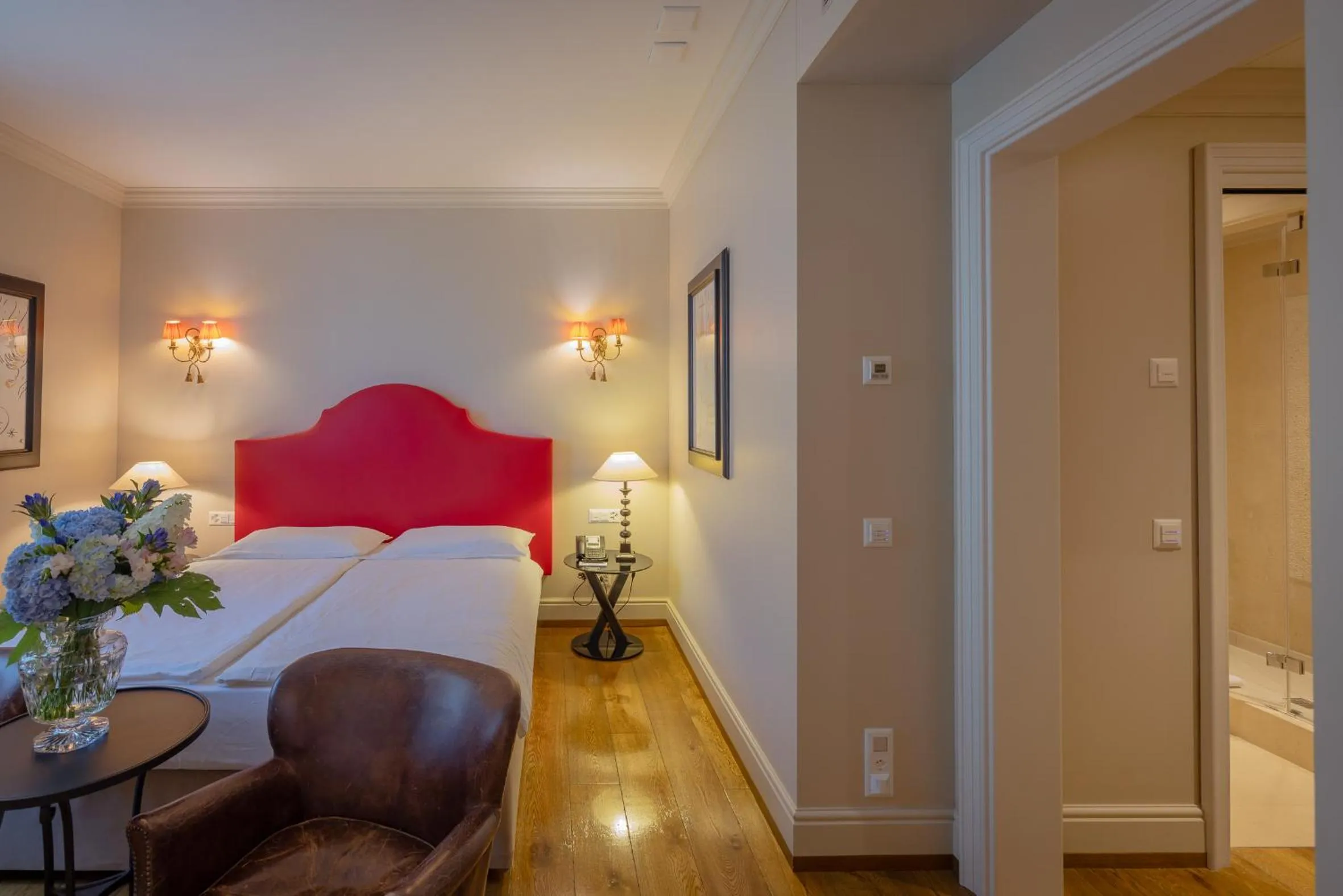 Bed in Resort Collina d'Oro - Hotel, Residence & Spa