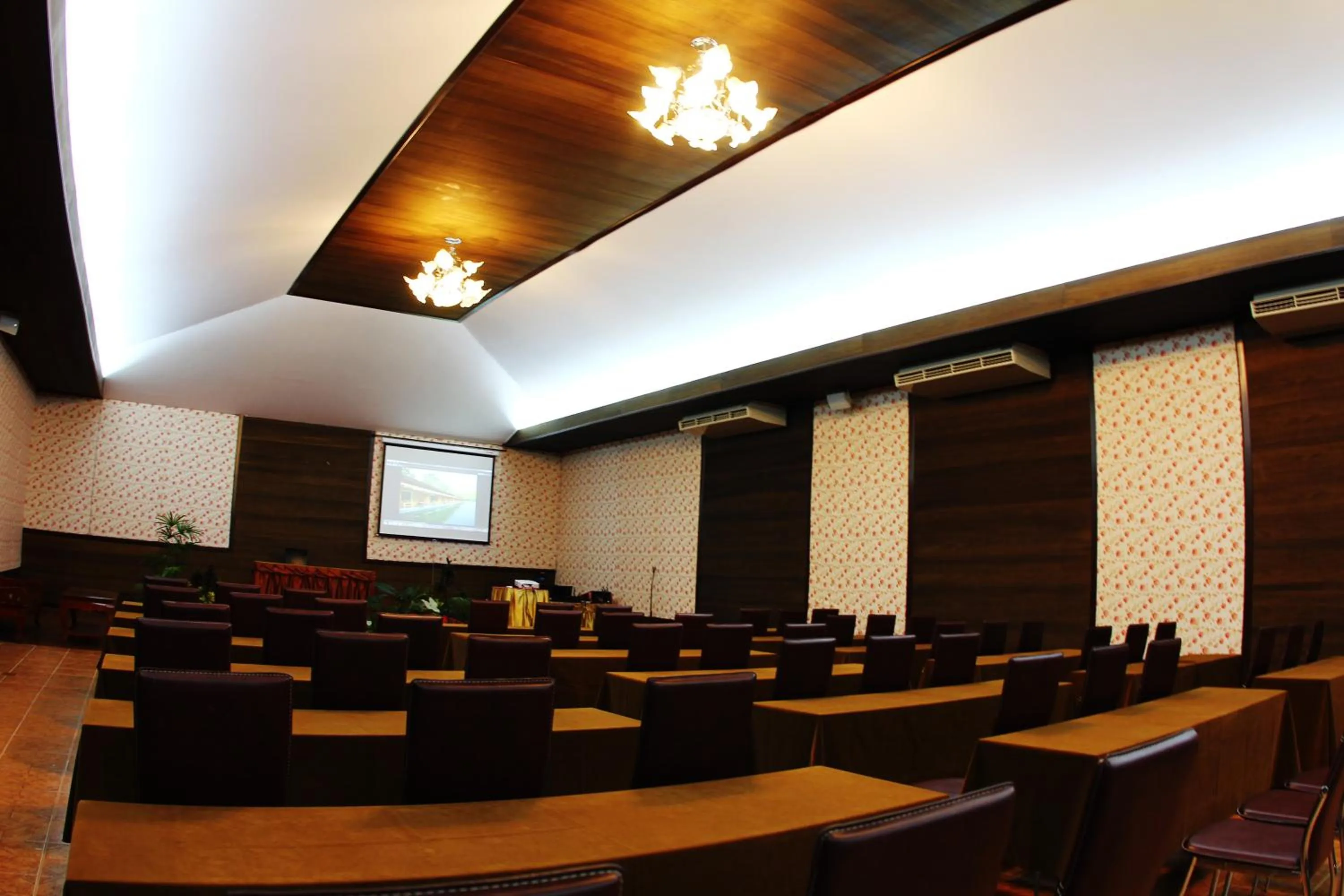 Meeting/conference room in The Hub Erawan Resort