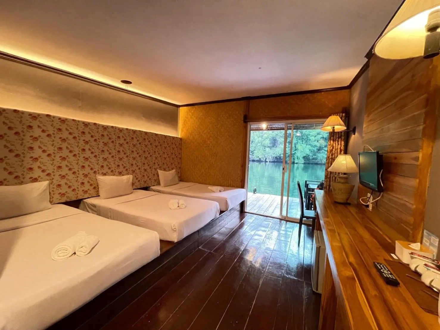 Bedroom, Bed in The Hub Erawan Resort