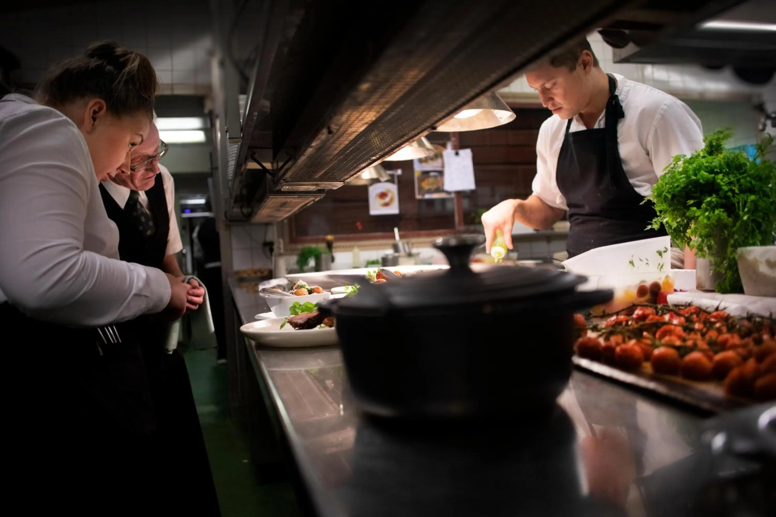 Restaurant/places to eat in Åkerblads Hotell Gästgiveri Spa