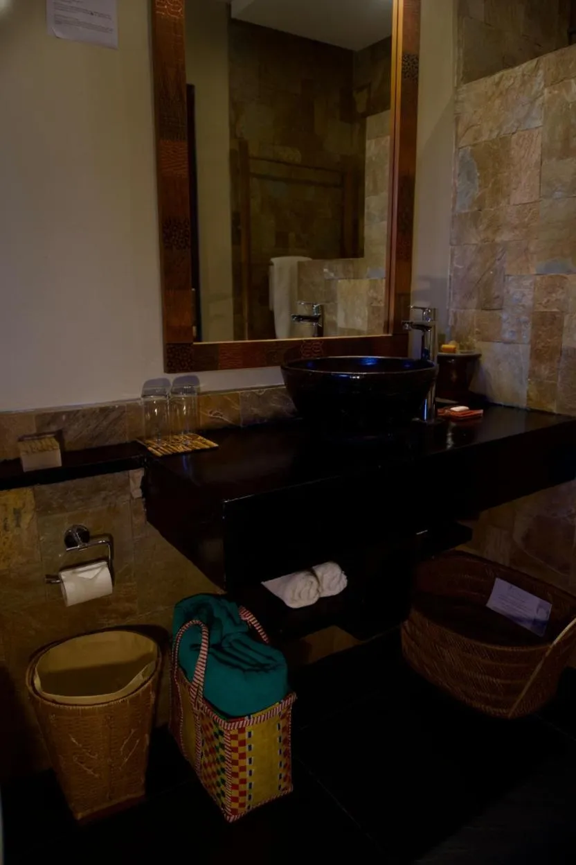 Bathroom in ViewPoint Ecolodge