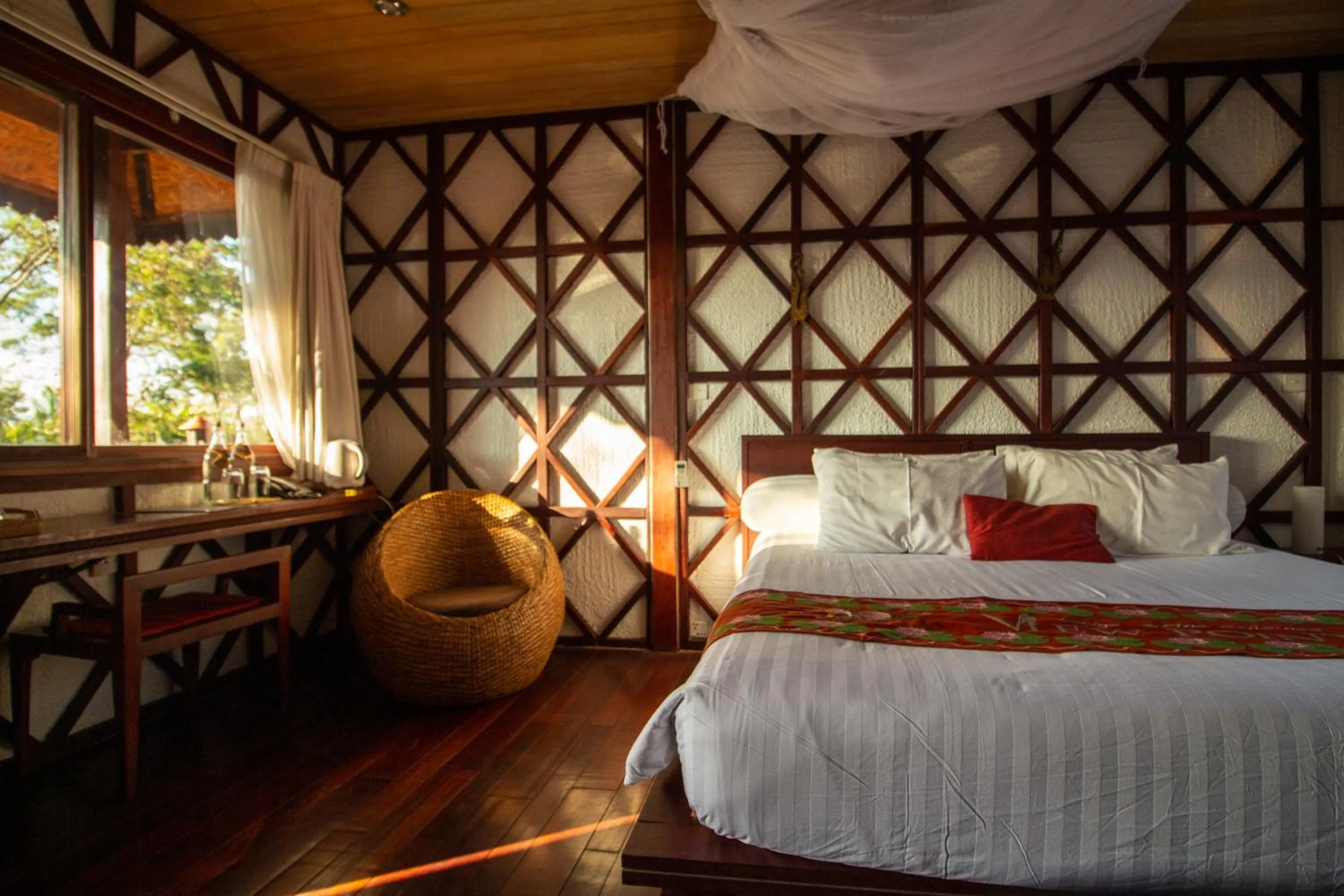 Bed in ViewPoint Ecolodge