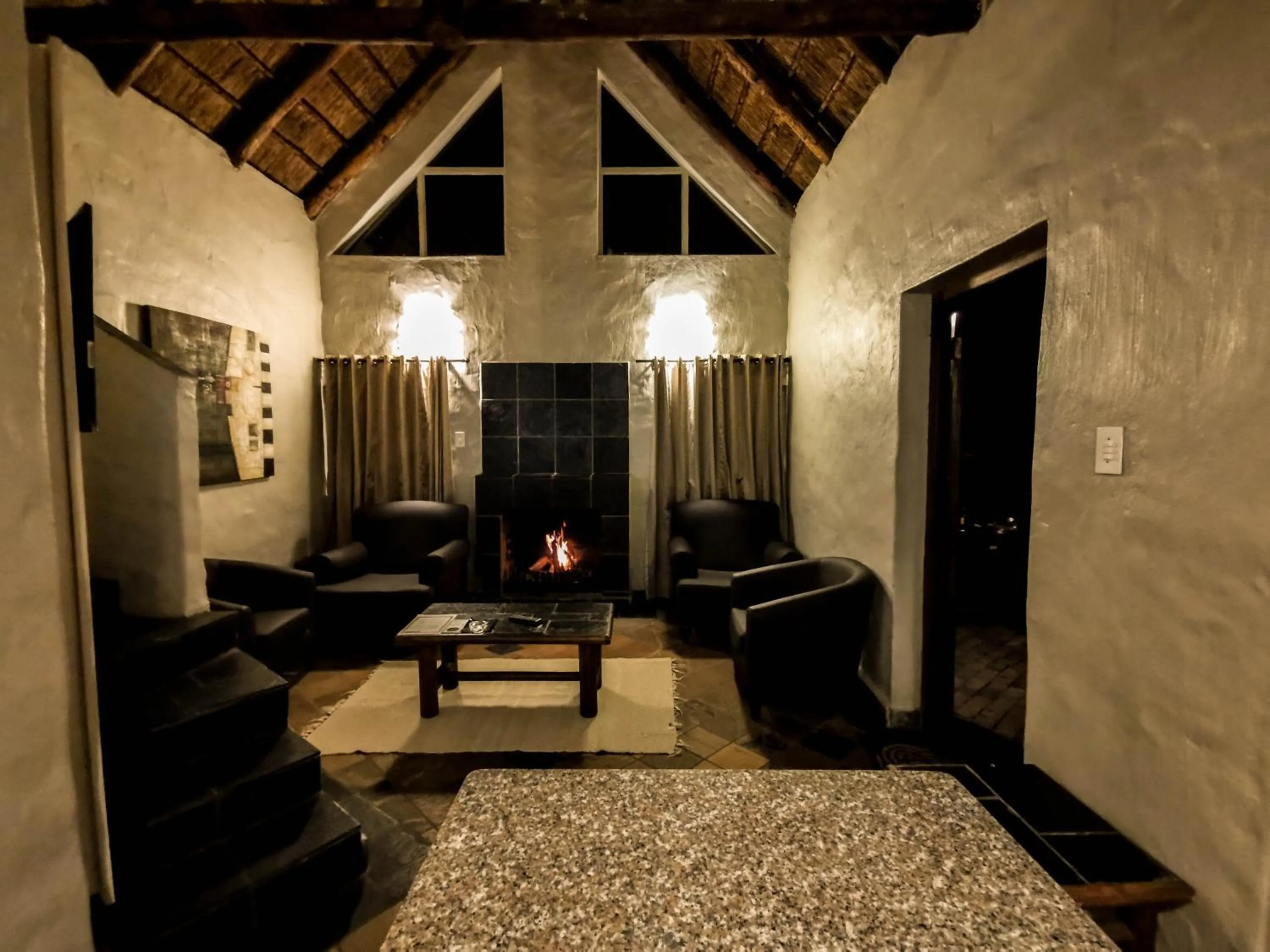 Living room in Umuzi Lodge