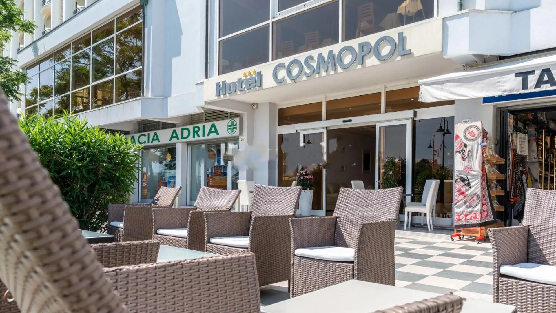 Hotel Cosmopol Cesenatico