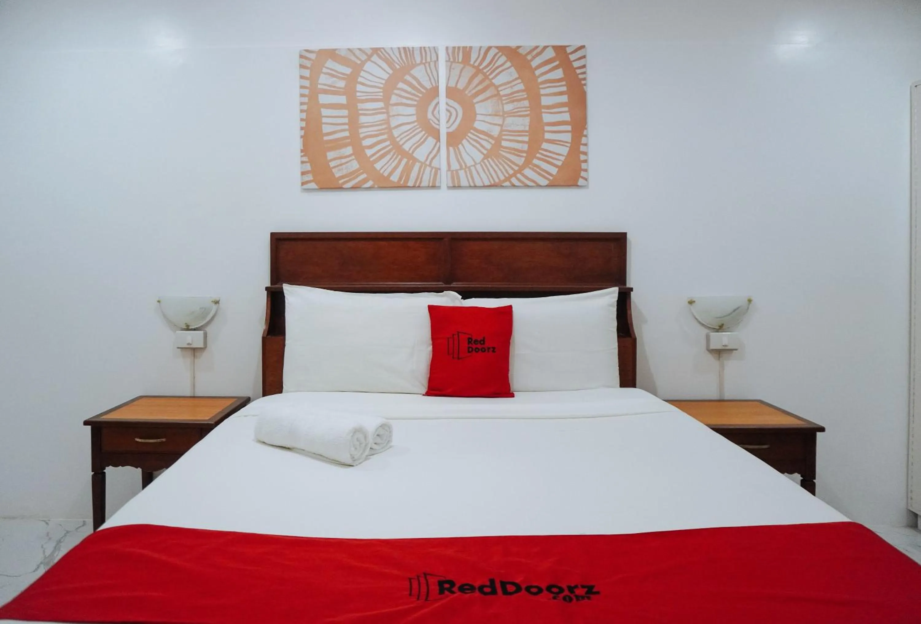 Bed in RedDoorz at La Casa Guesthouse former RedDoorz at Tamarind Street Angeles City