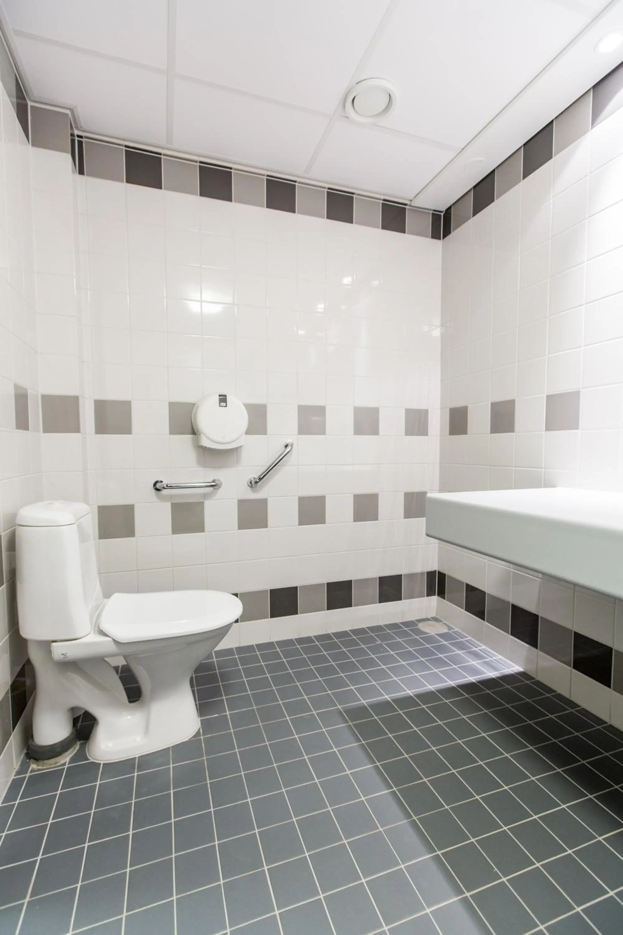 Bathroom in Forenom Hostel Vantaa Airport