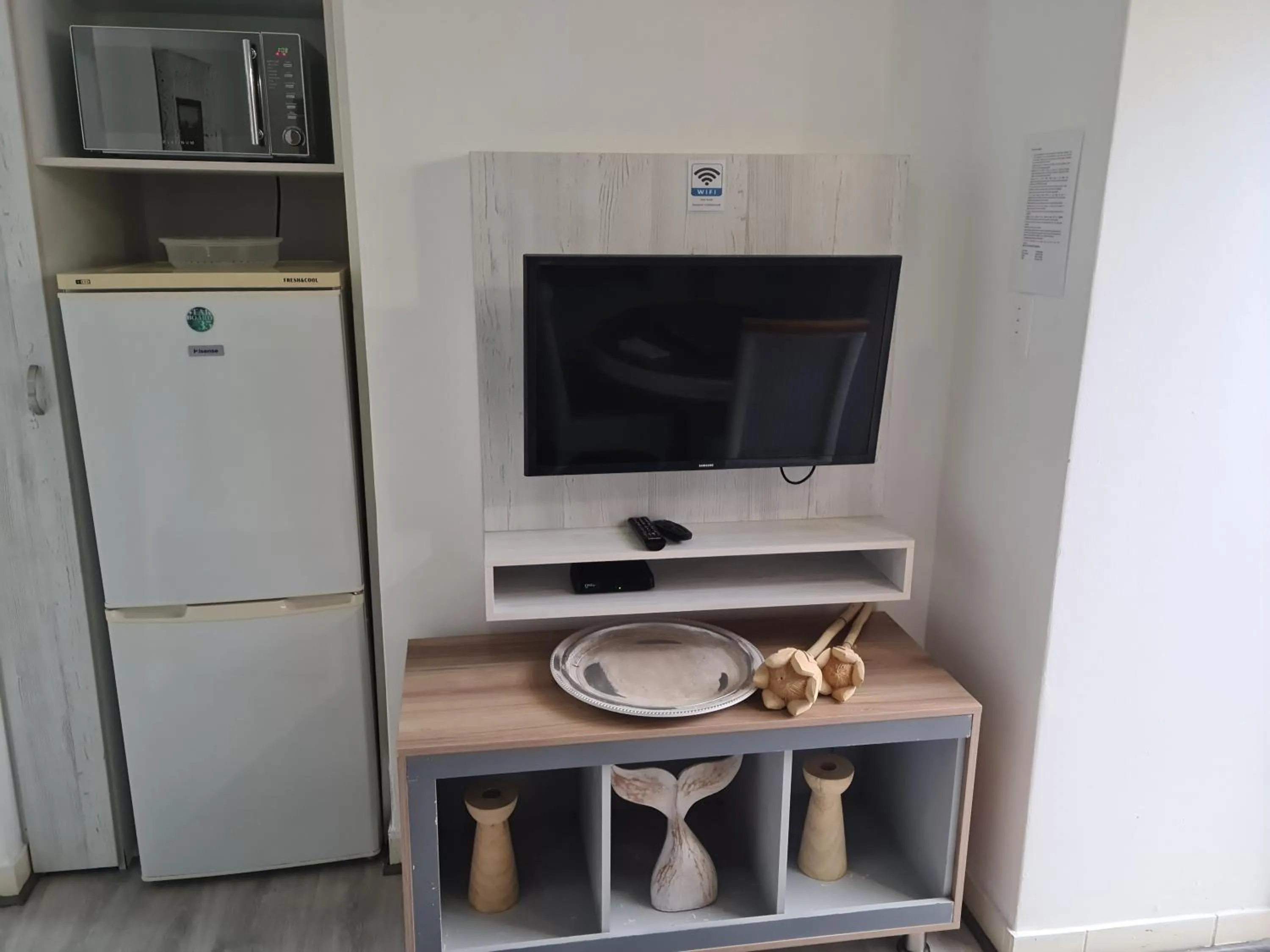 TV and multimedia in Suidersee Block 2, Hartenbos