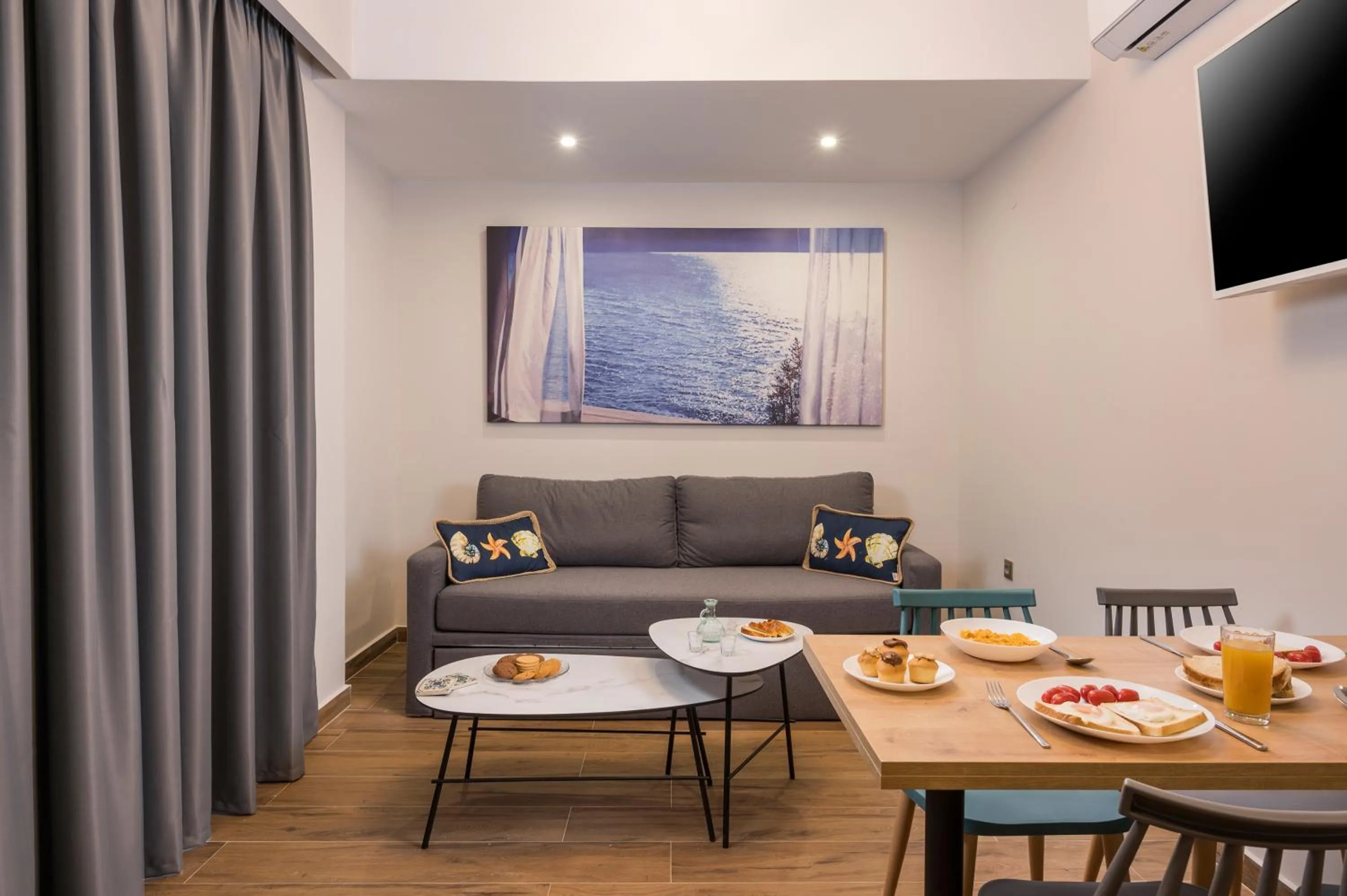 Living room in Aequor Luxury Rooms & Apartments