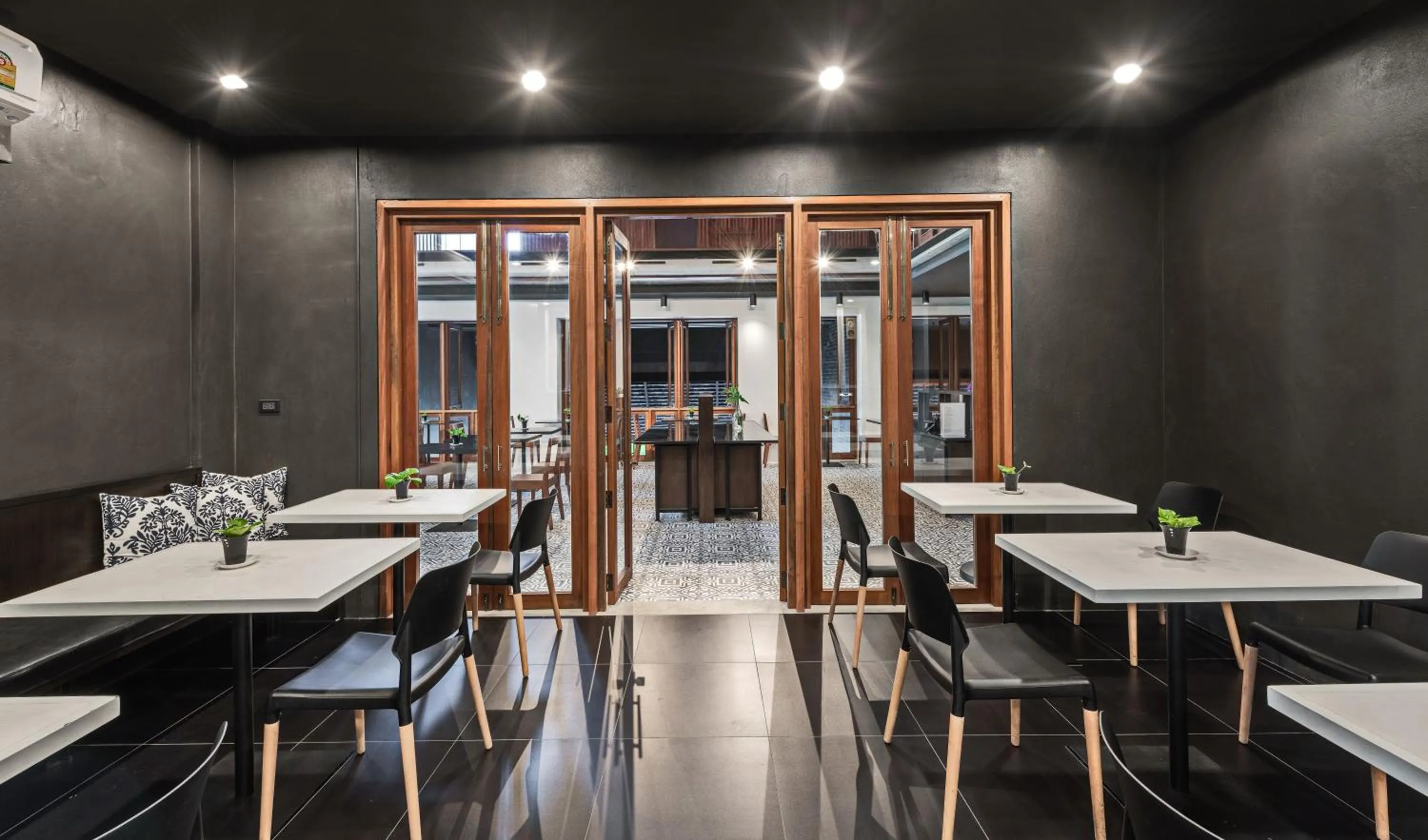 Restaurant/places to eat in Hua Hin Habitat Hotel- SHA Extra Plus