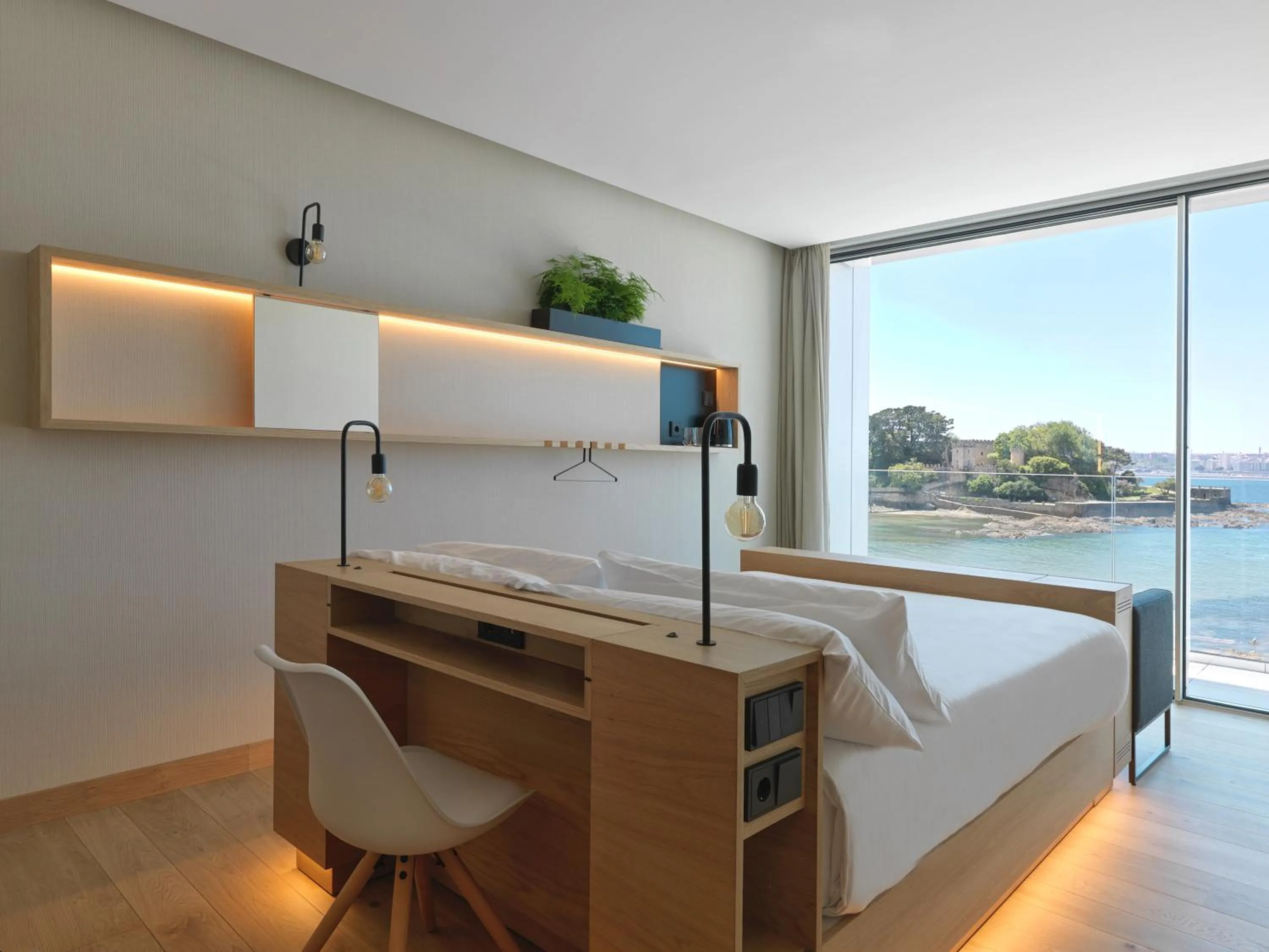 Sea view, Bed in Noa Boutique Hotel