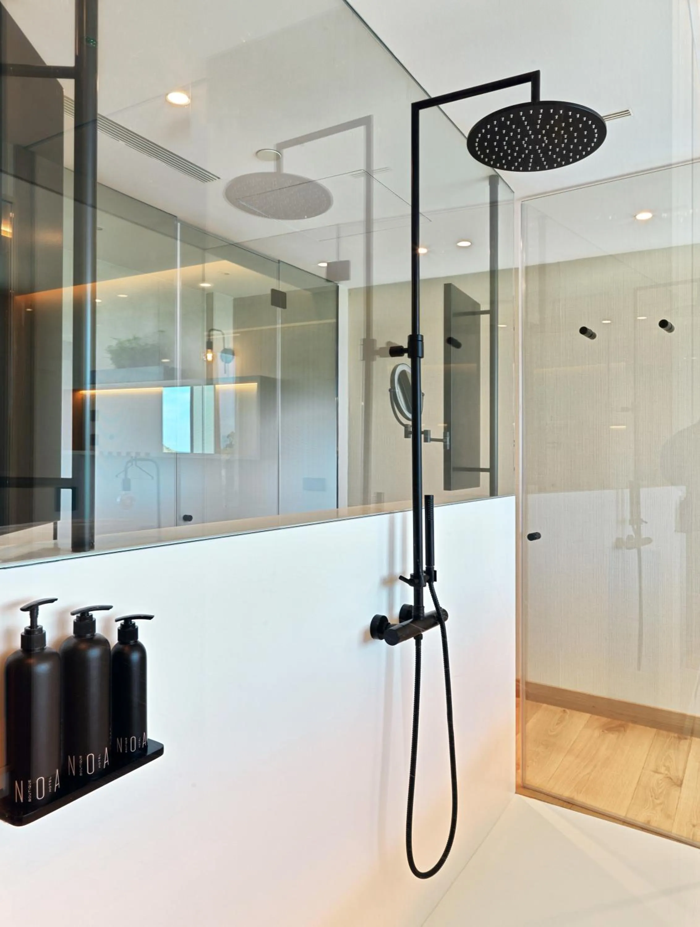 Shower in Noa Boutique Hotel
