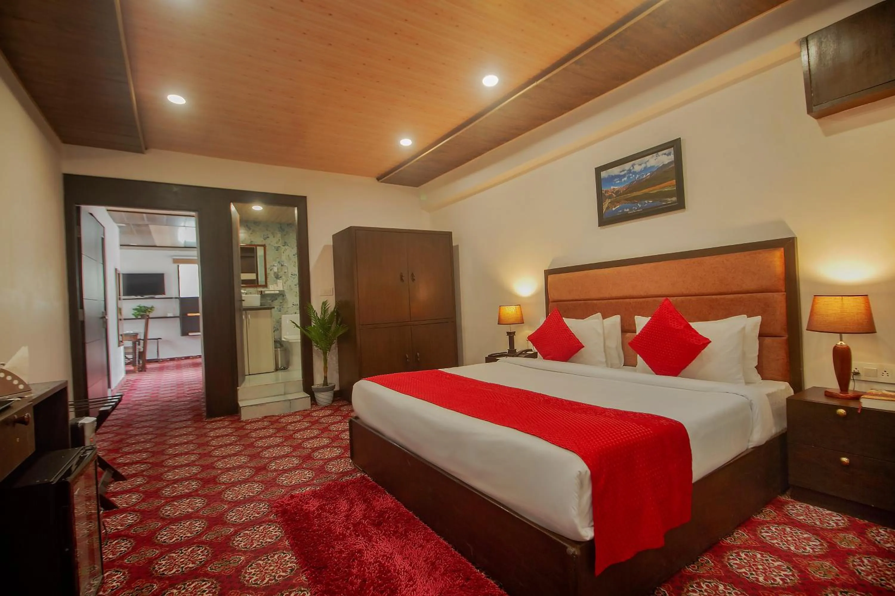 Bed in Amritara The Avadh