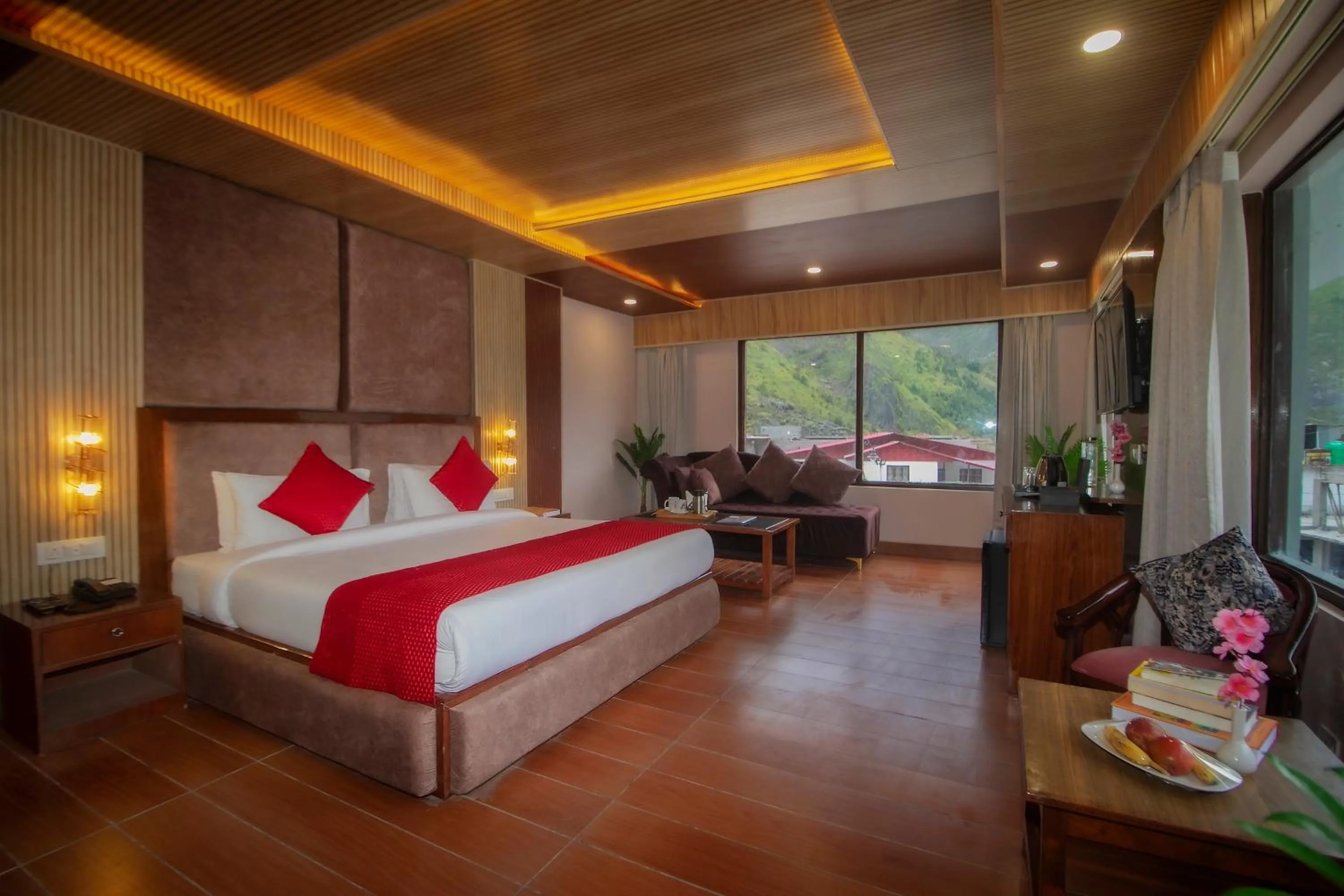 Bed in Amritara The Avadh