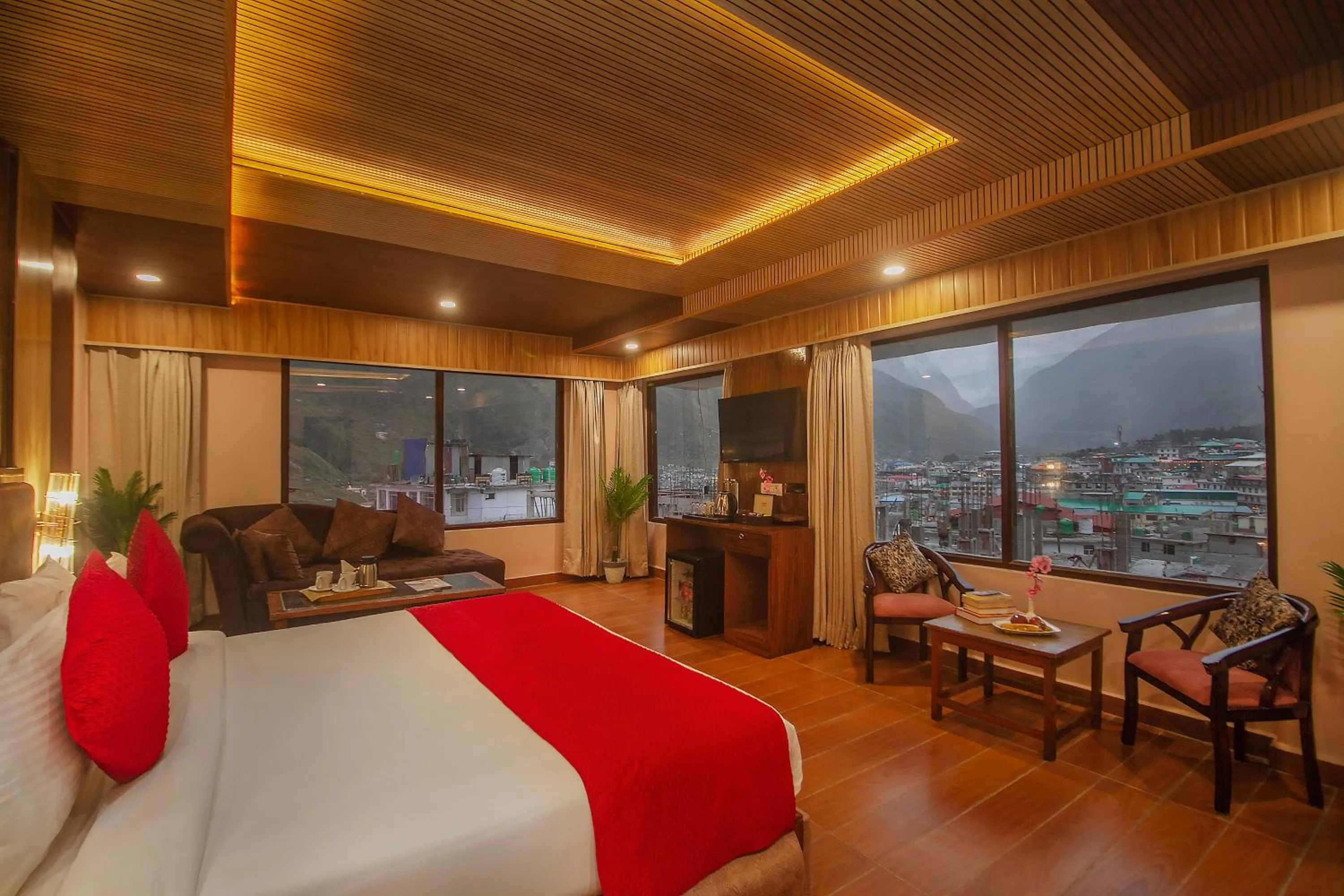 Bed in Amritara The Avadh