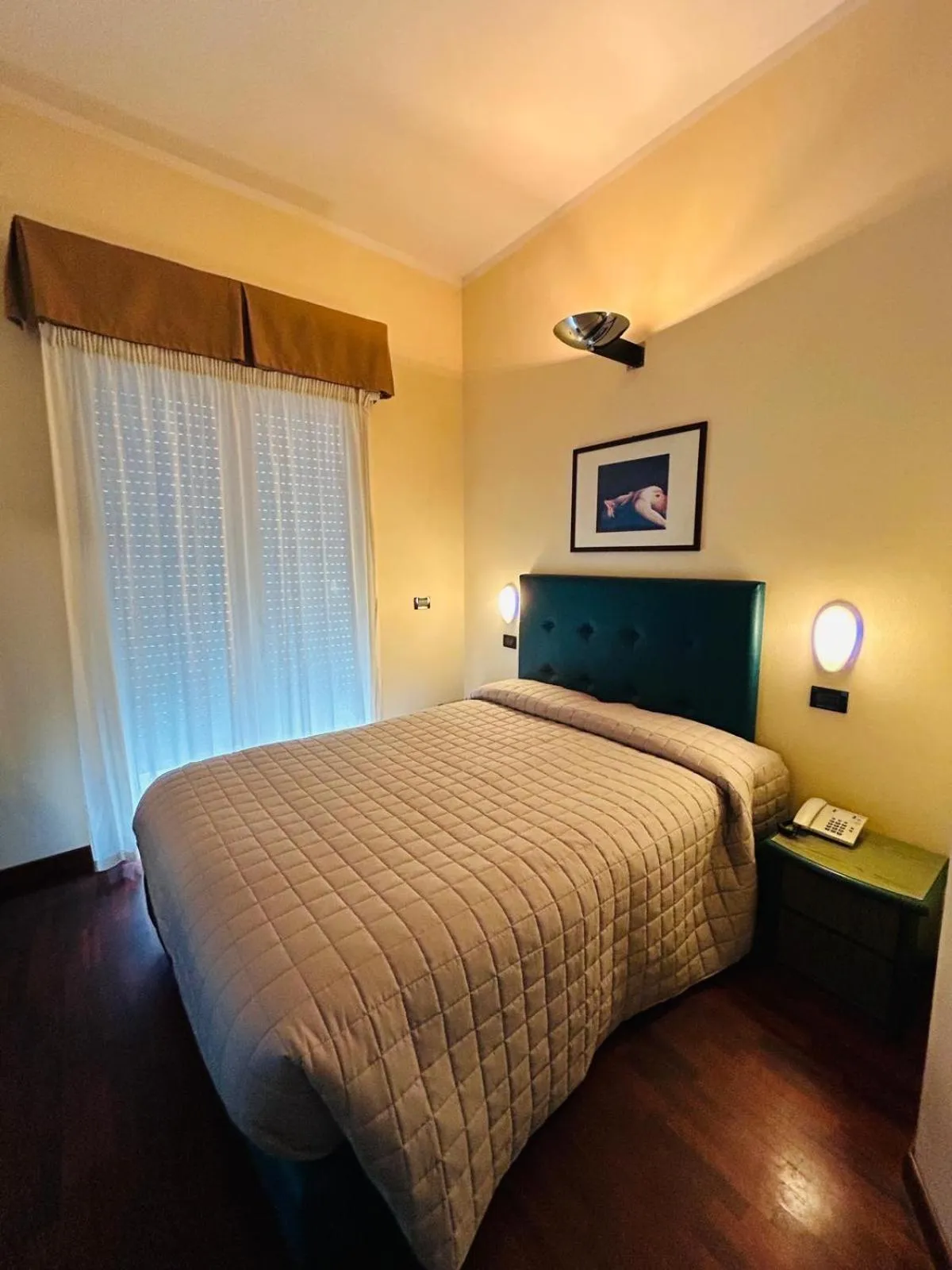 Photo of the whole room, Bed in Hotel Milano